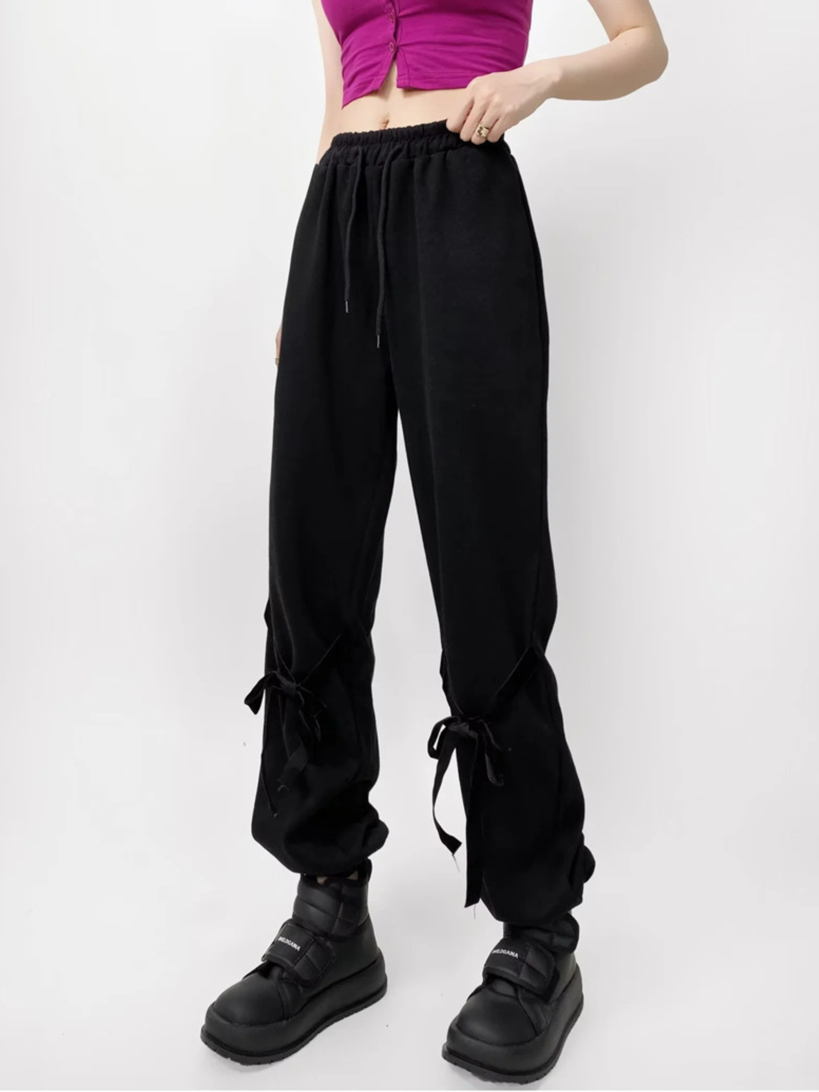 ThornScope - Women's Drawstring Elastic Waist Cuffed Pants
