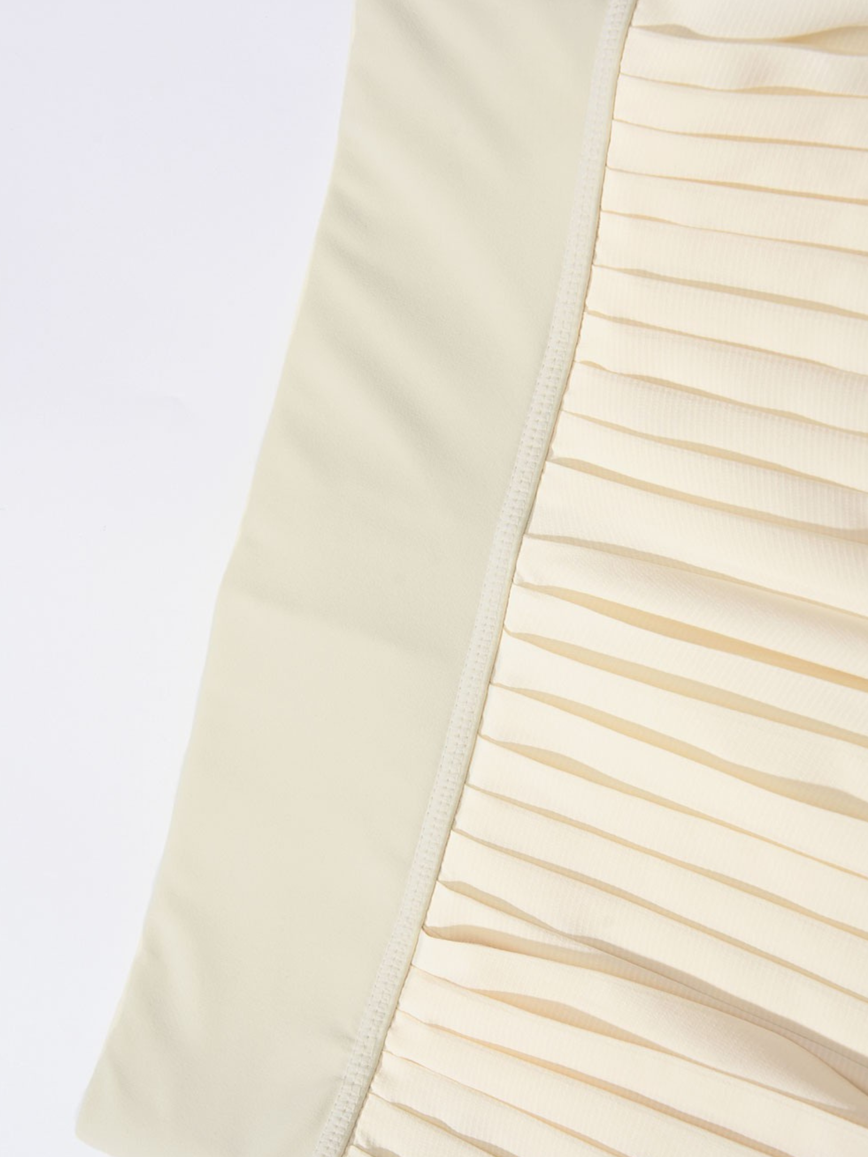 Shard - Women's Asymmetric Pleated Active Skirt