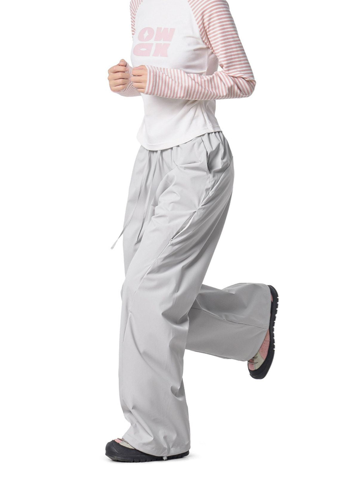 Gusttrek - Geometric Seam Relaxed Straight-Leg Pants
