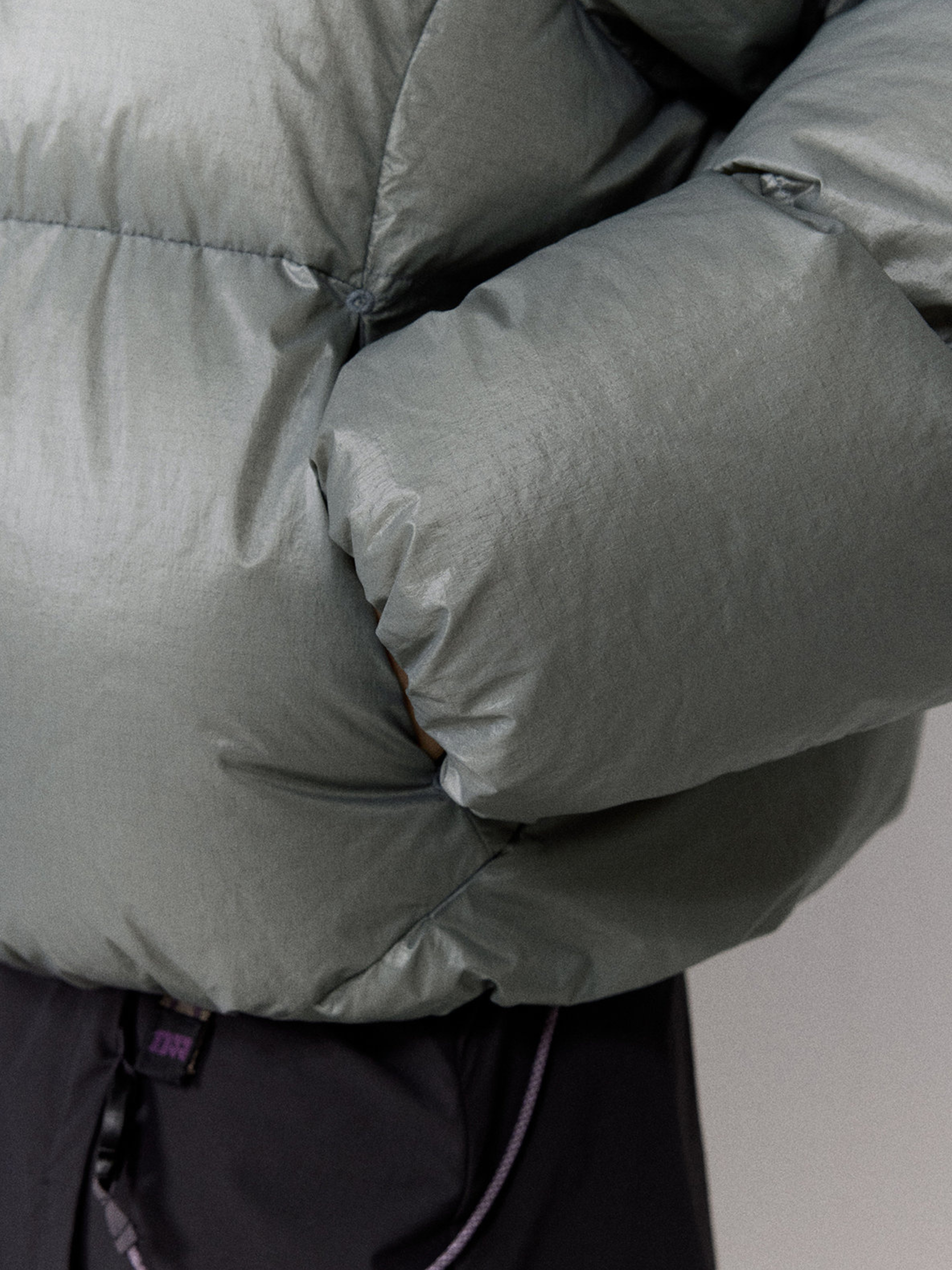 Frostwind - Unisex C6 Water-Repellent 90% White Duck Down Jacket