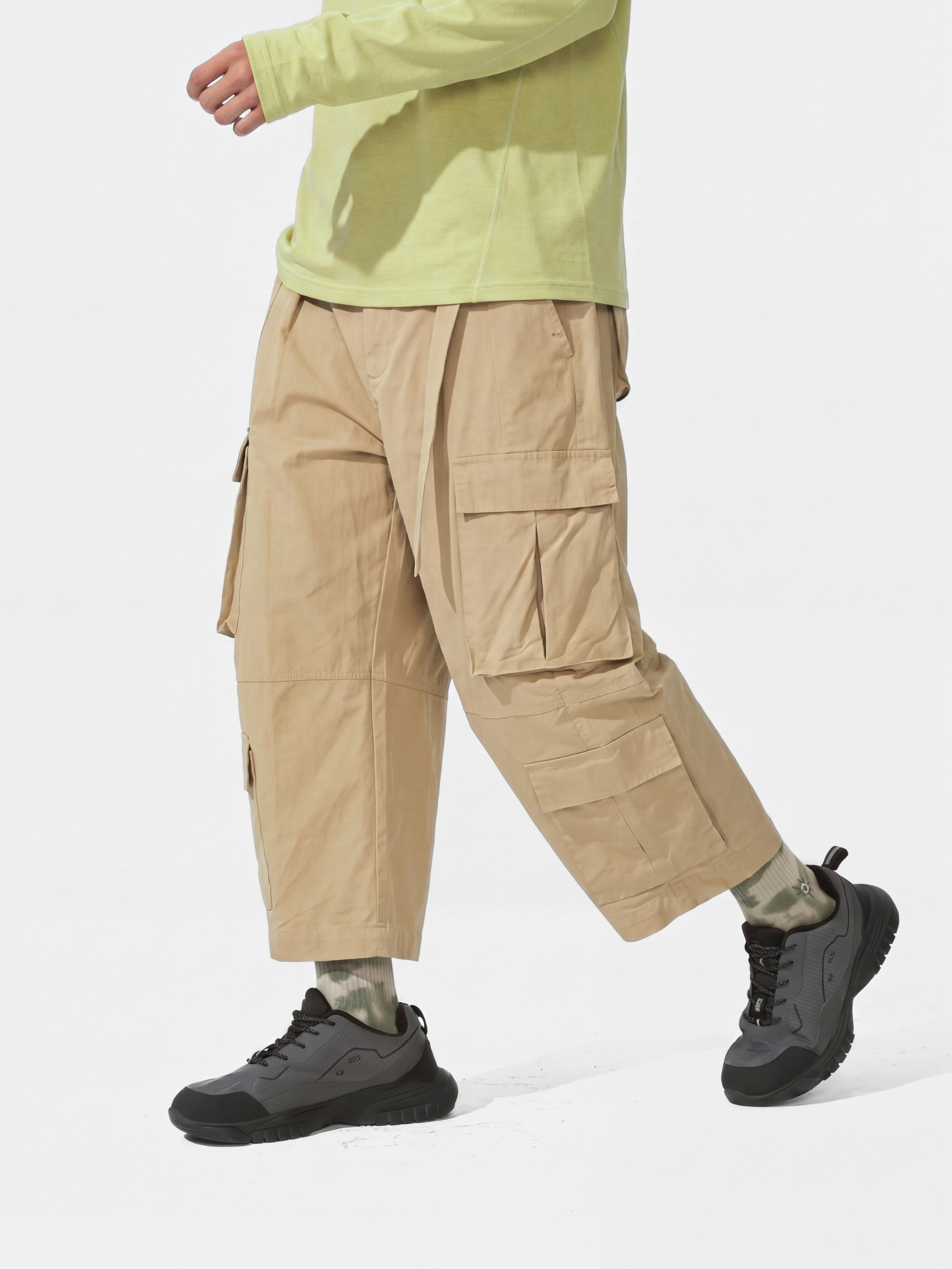 Castmark - Deconstructed Oversized-Pocket Utility Cropped Pants