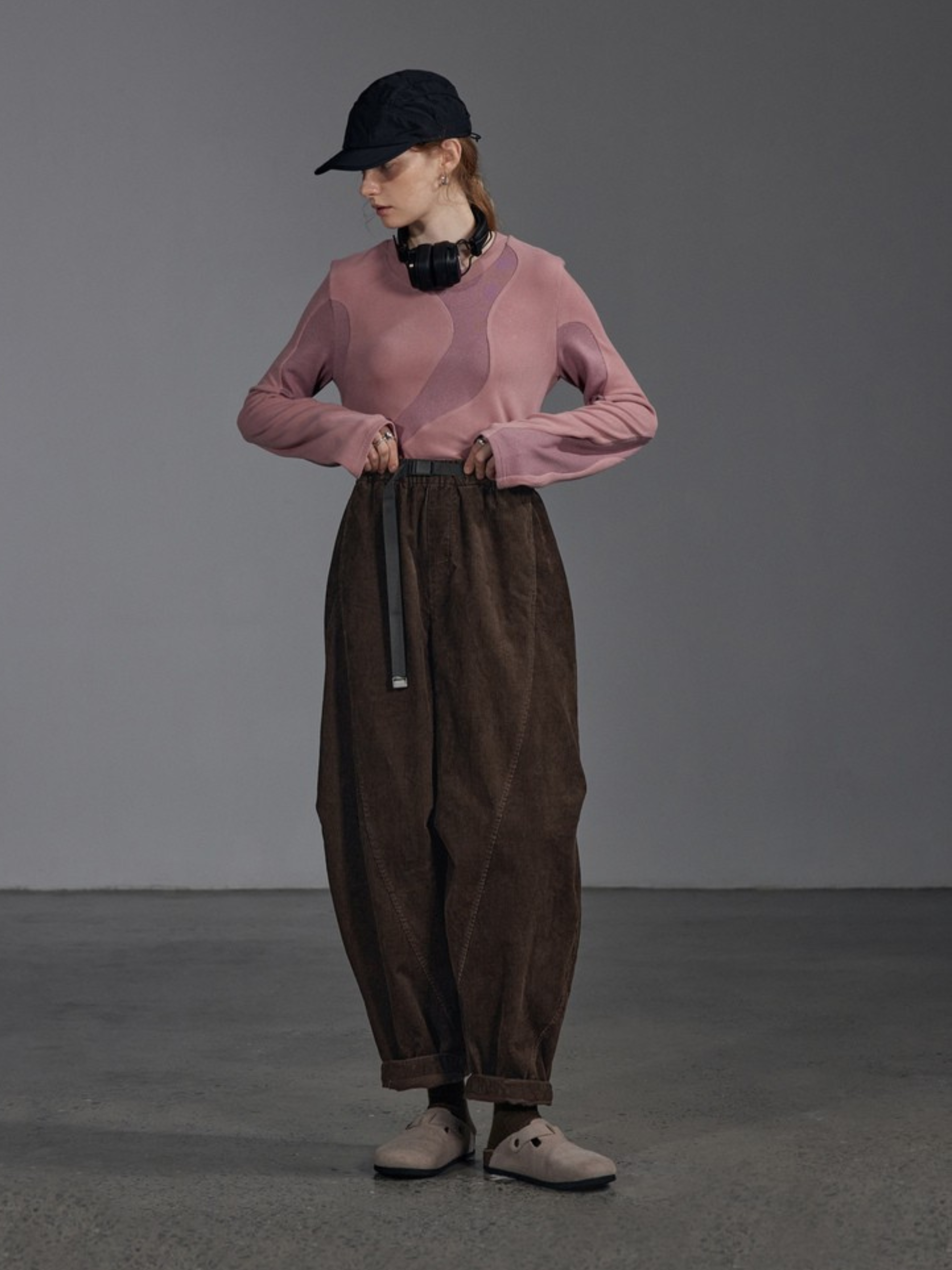 Ashcliff - Women's Loose Straight-Leg Corduroy Pants