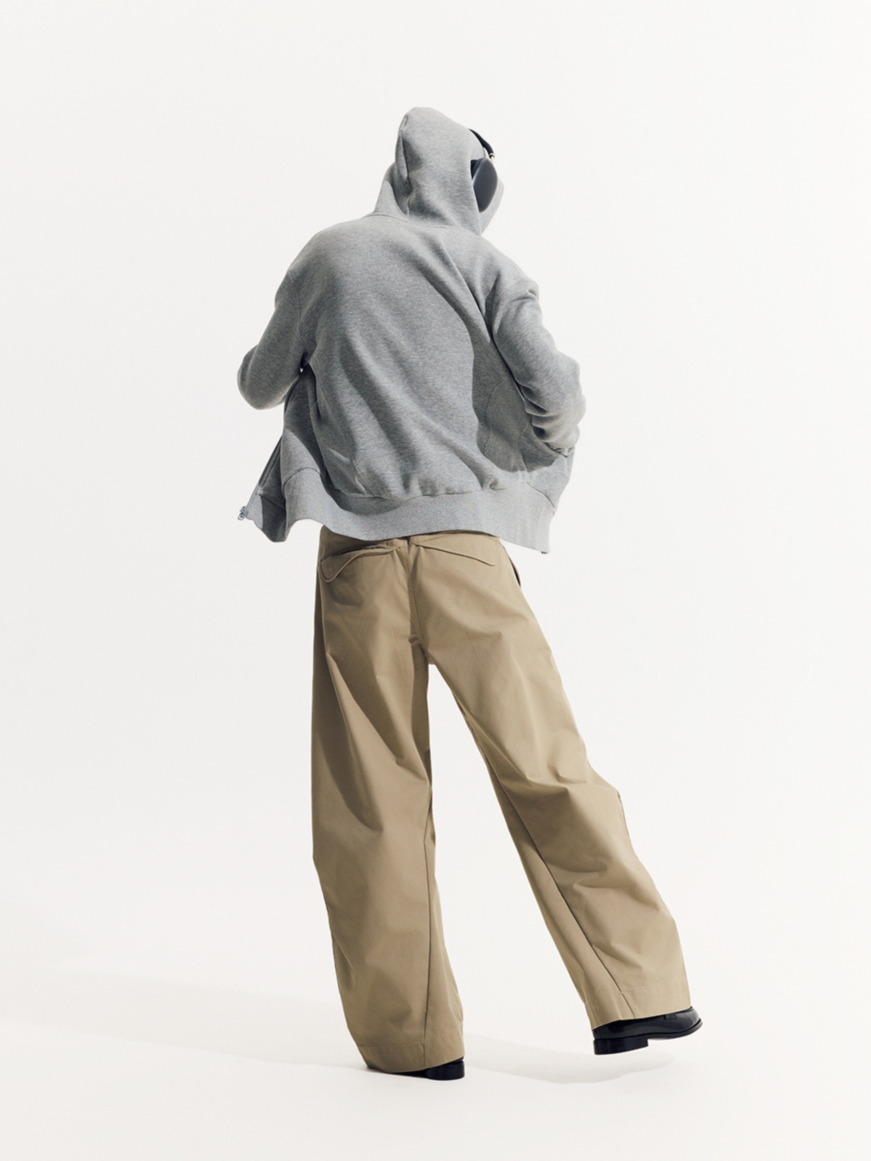 EagleView - Unisex Minimalist Wide-Cut Bamboo Wool Curved Pants