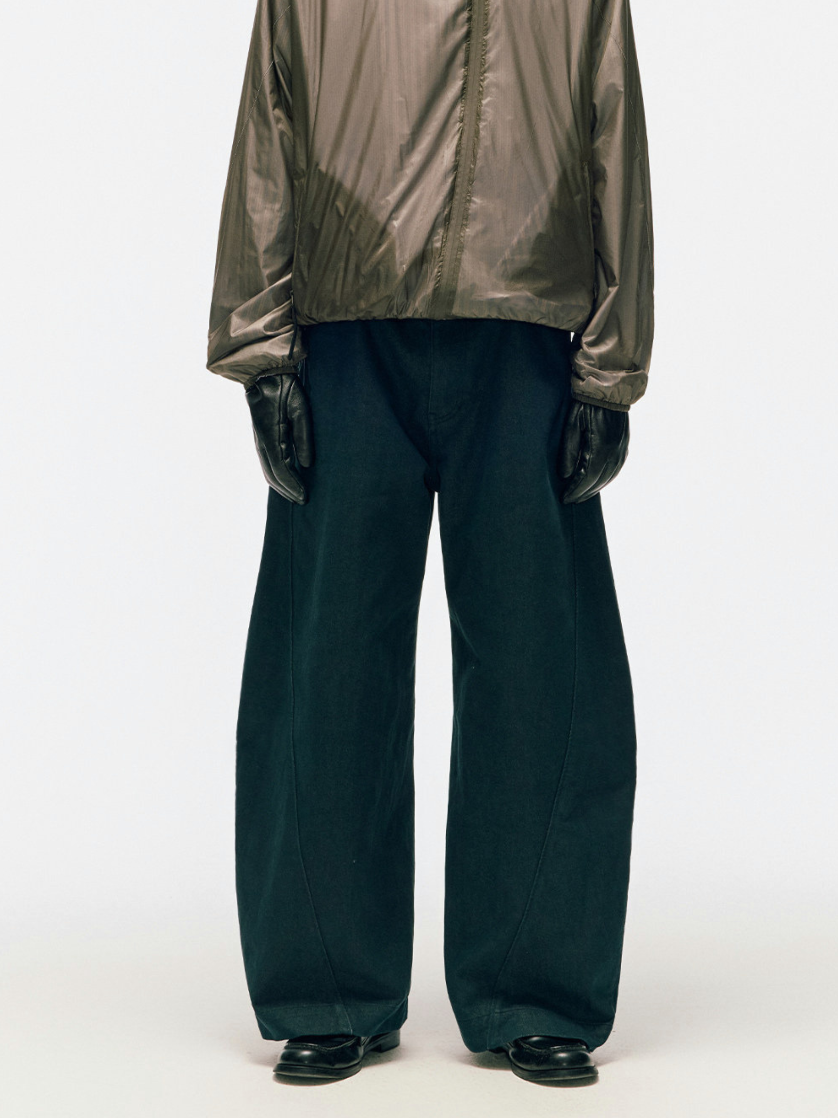 SandDune - Pleated Curved-Leg Utility Pants