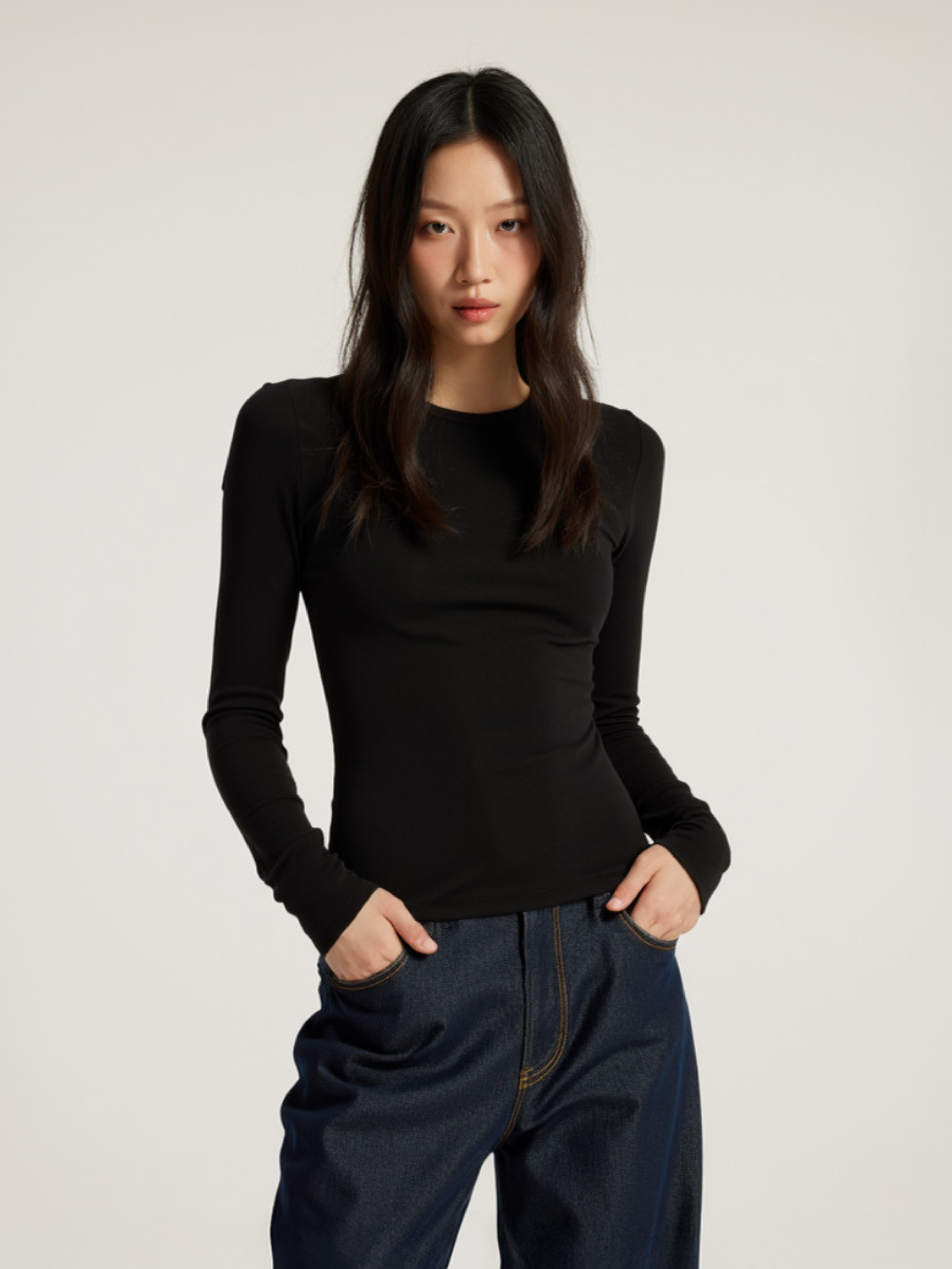 Boreal - Women's Tencel™ Wool Fitted Crew Neck Long Sleeve Top