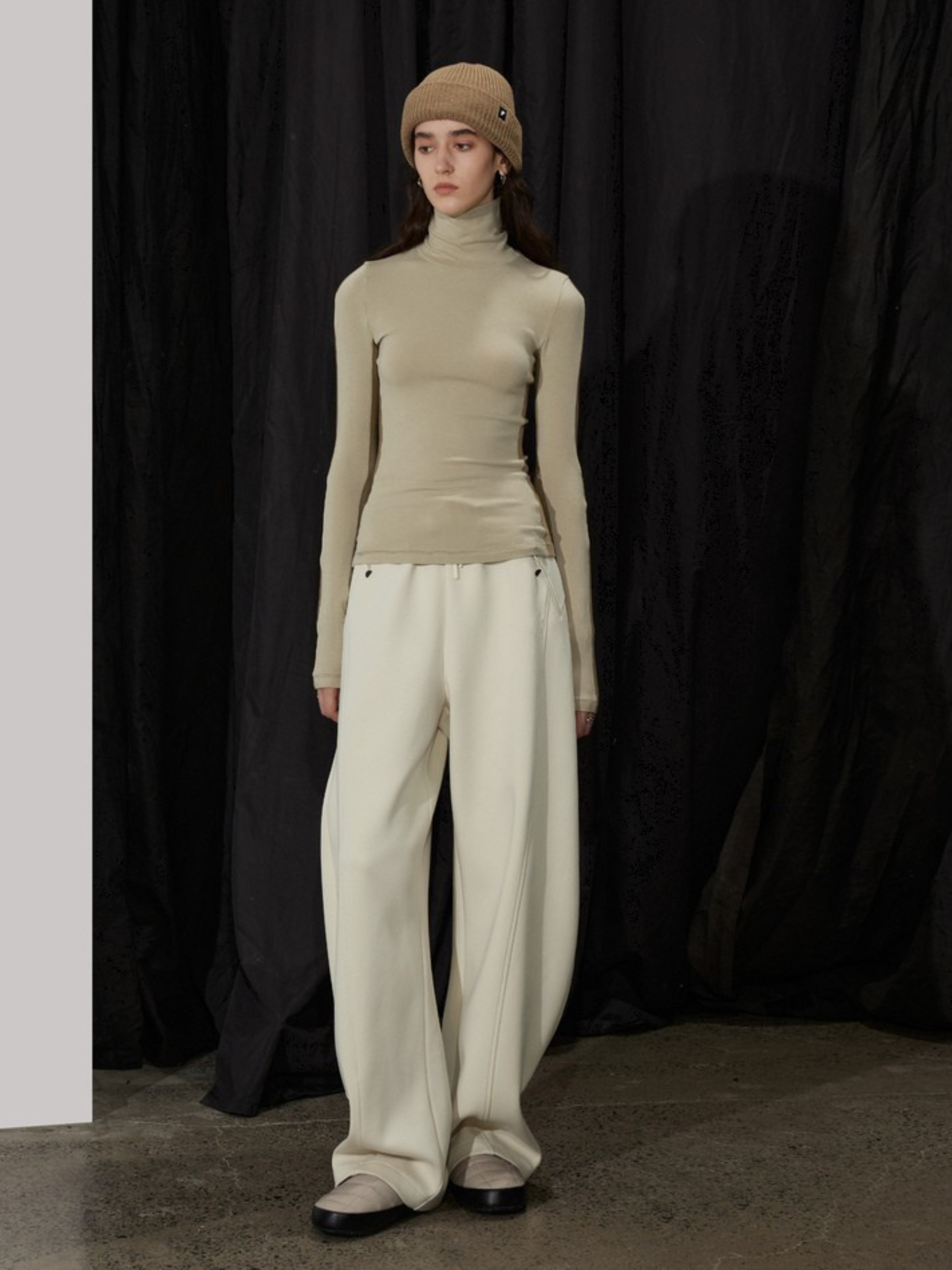 Farsight - Women's Thermal Fleece Curved-Leg Pants