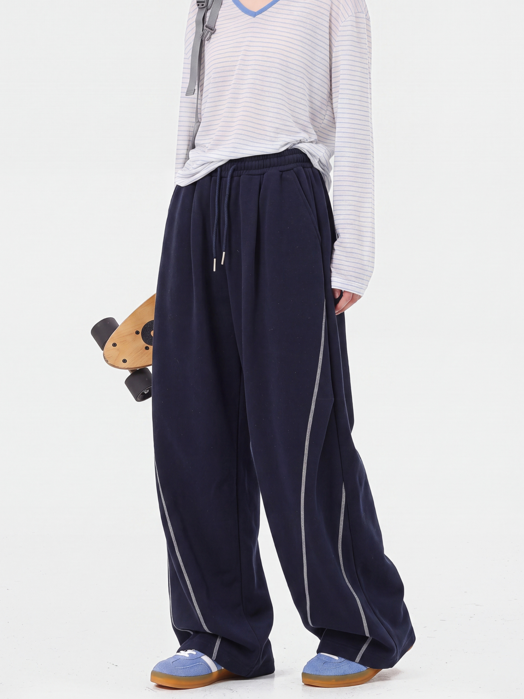 TraceSway - Women's Contrast Stitch Wide-Leg Pants