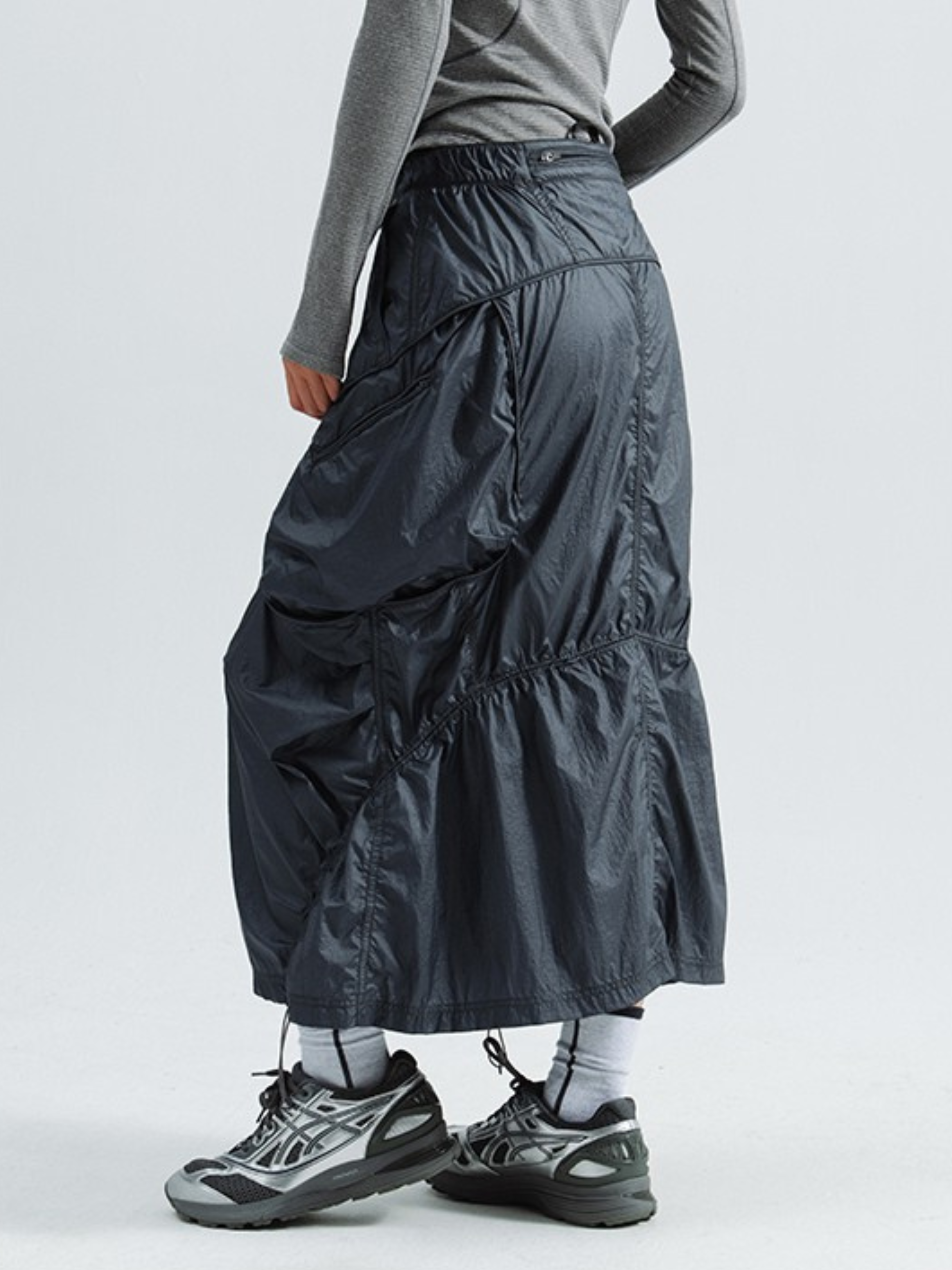 ThornBoard - Women's Metallic Water-Repellent Nylon Utility Skirt