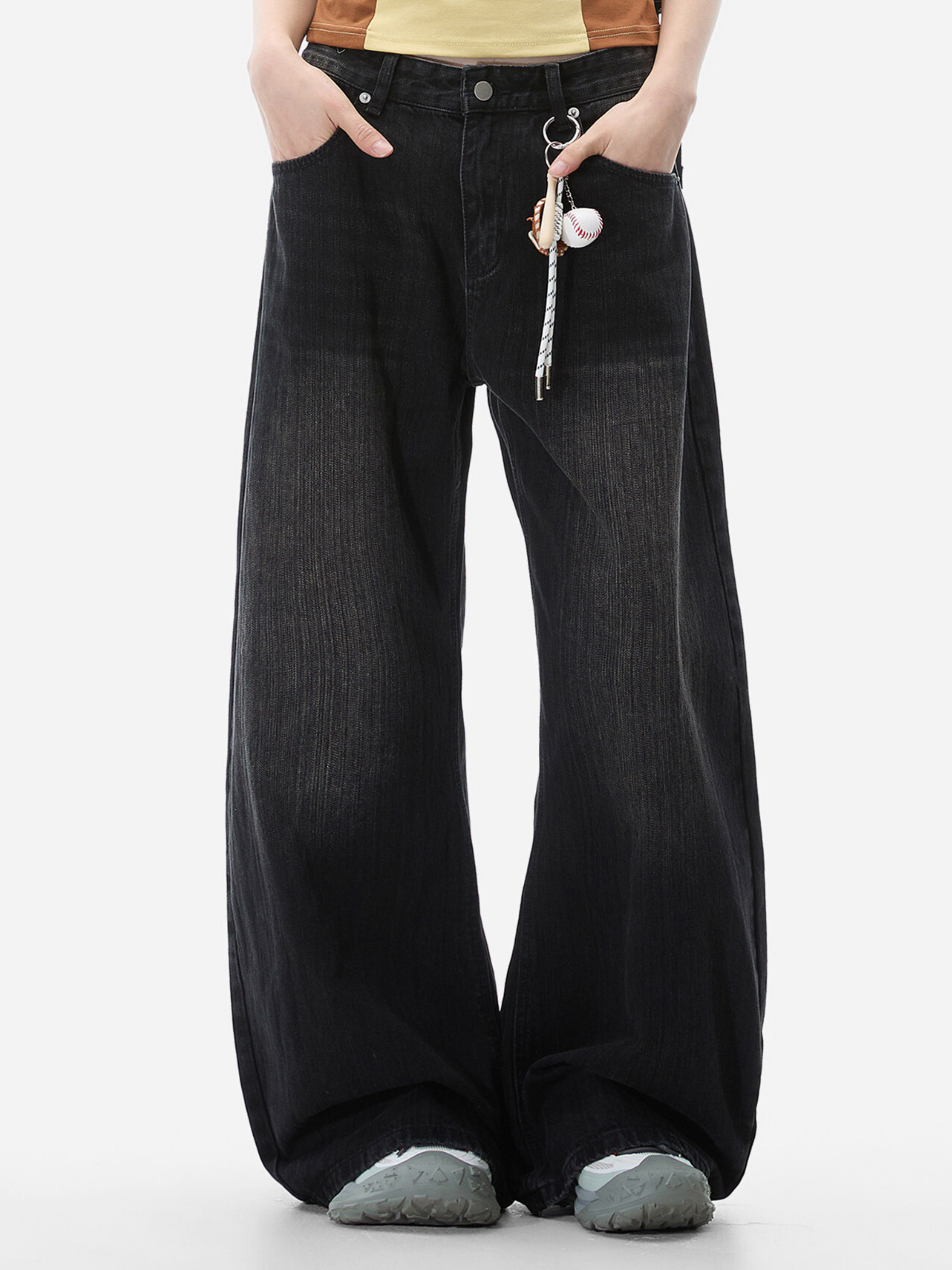 LowFell - Women's Washed Relaxed Straight-Leg Denim Jeans