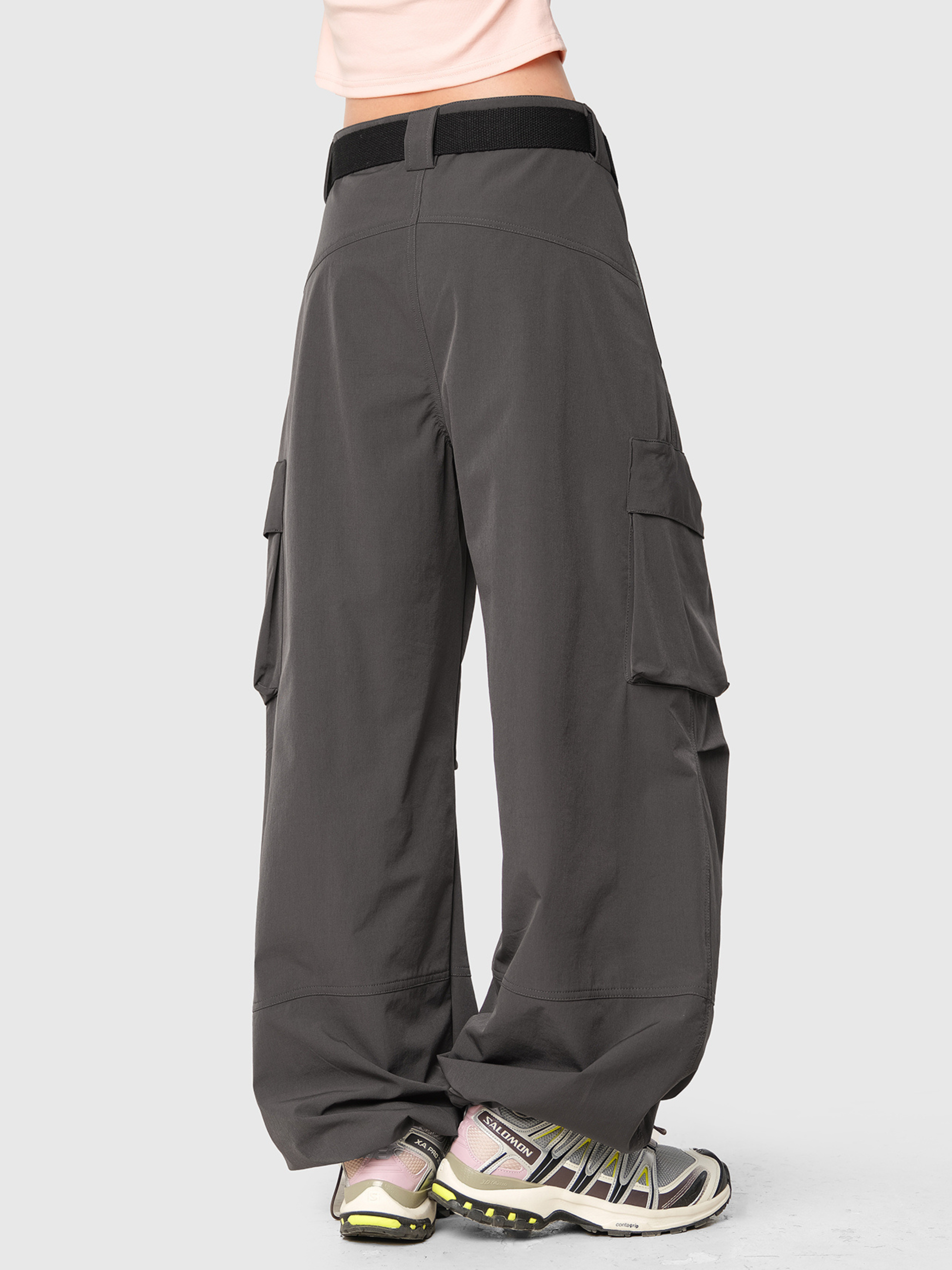 FrostTrail - Women's Large Pocket Utility Paratrooper Cargo Pants