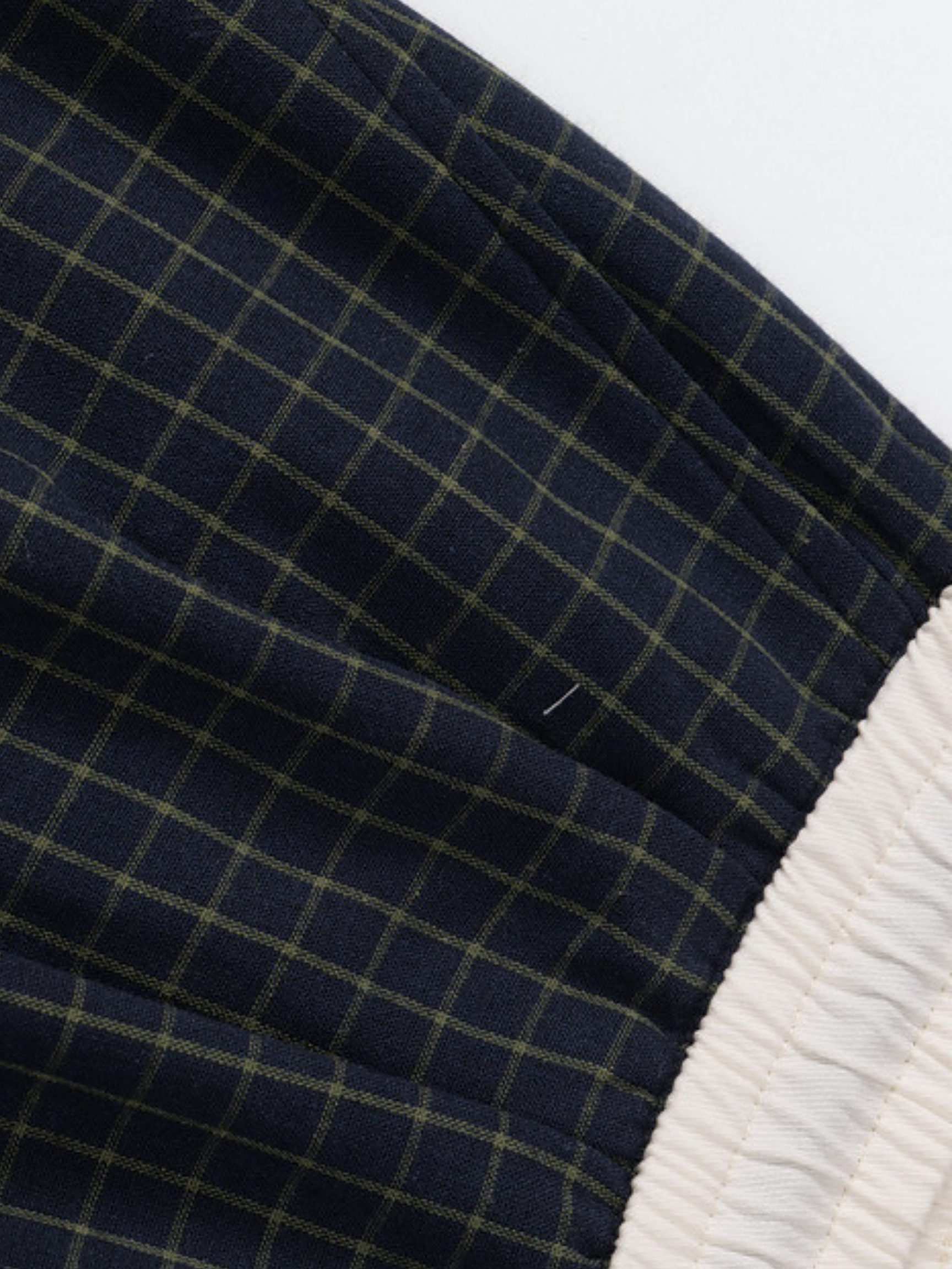 MistVent - Women's Lightweight Plaid Straight-Leg Wide Pants