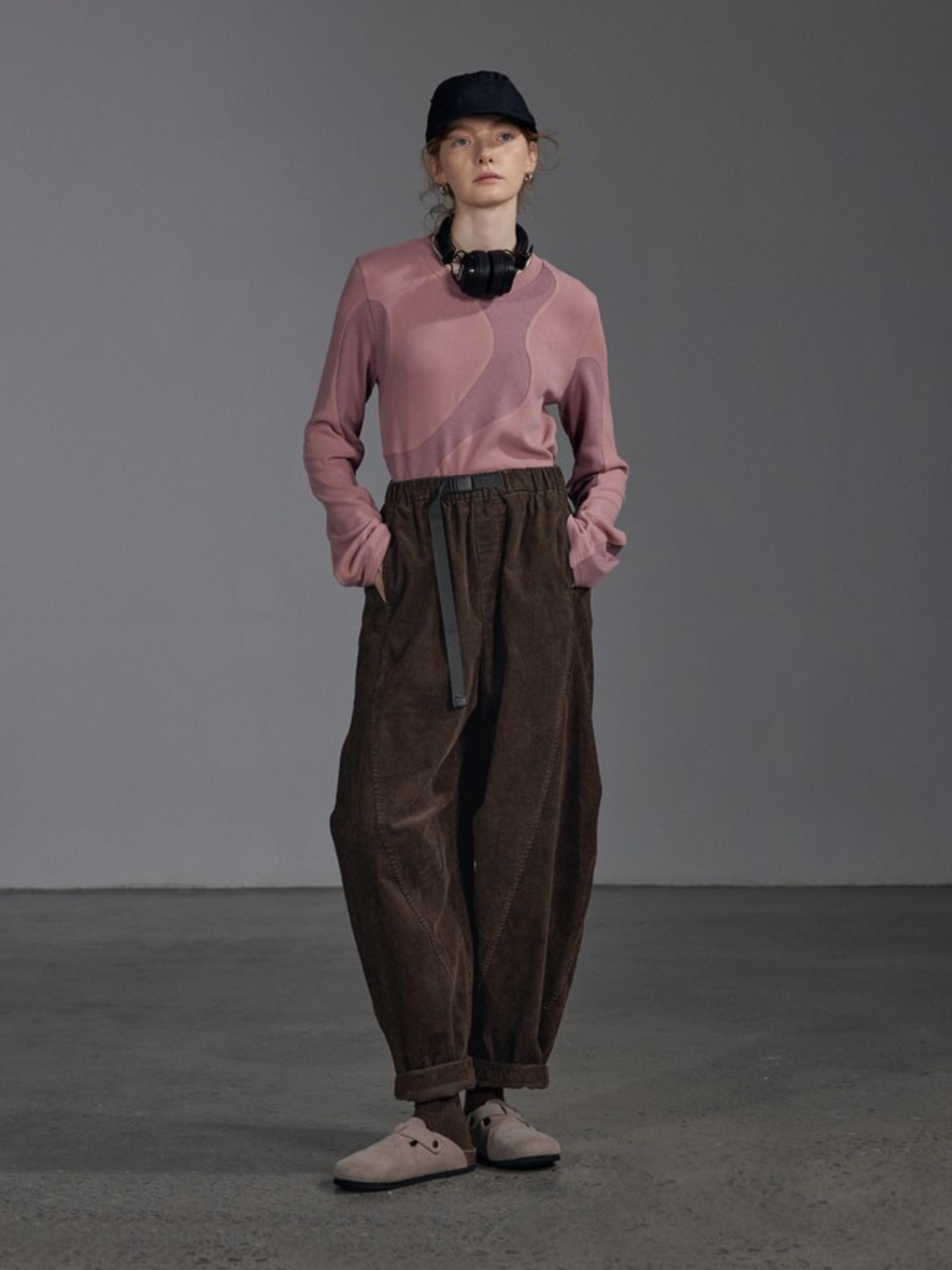 Ashcliff - Women's Loose Straight-Leg Corduroy Pants