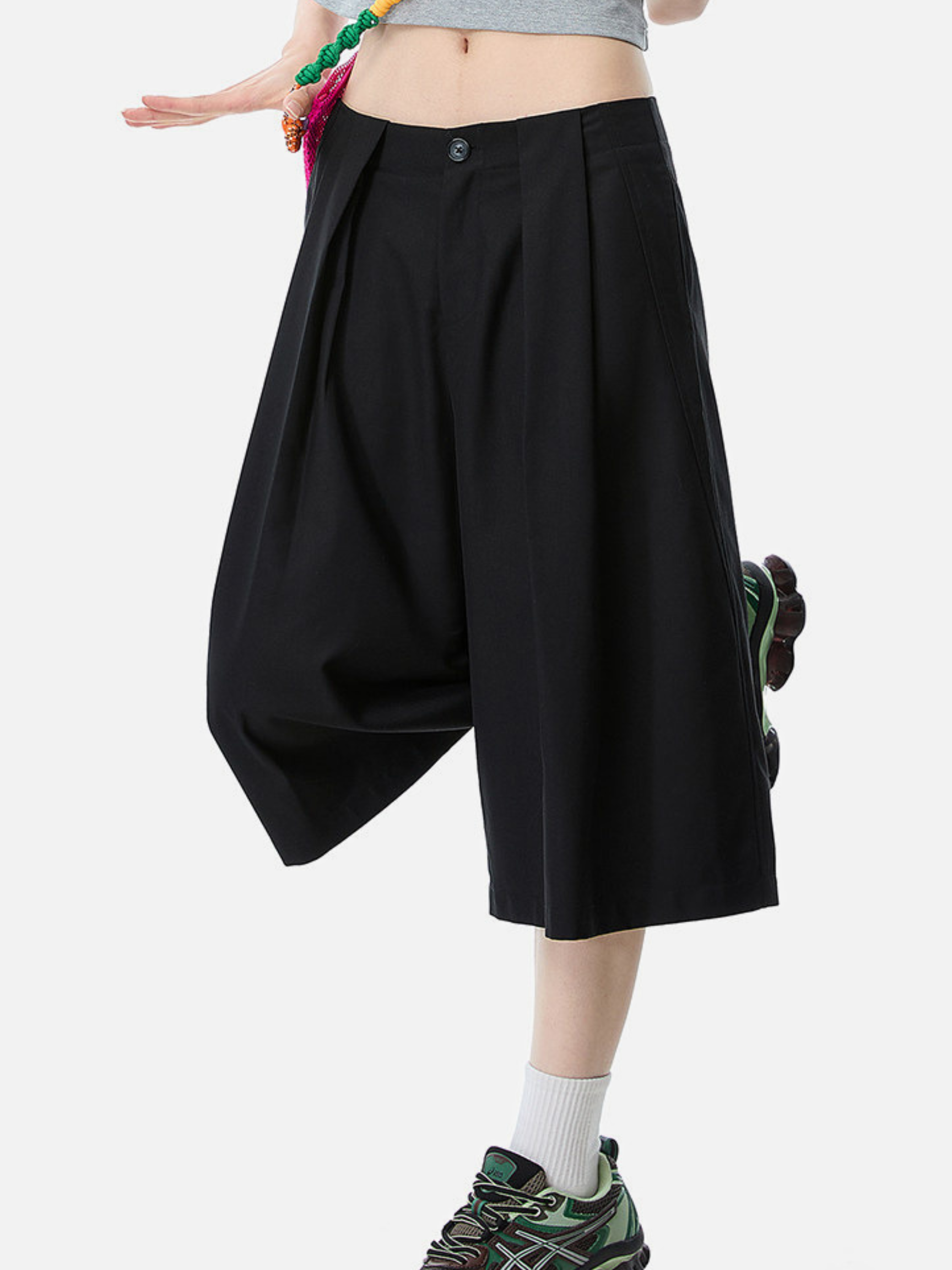 MoonRise - Women's Relaxed Pleated Tailored Shorts