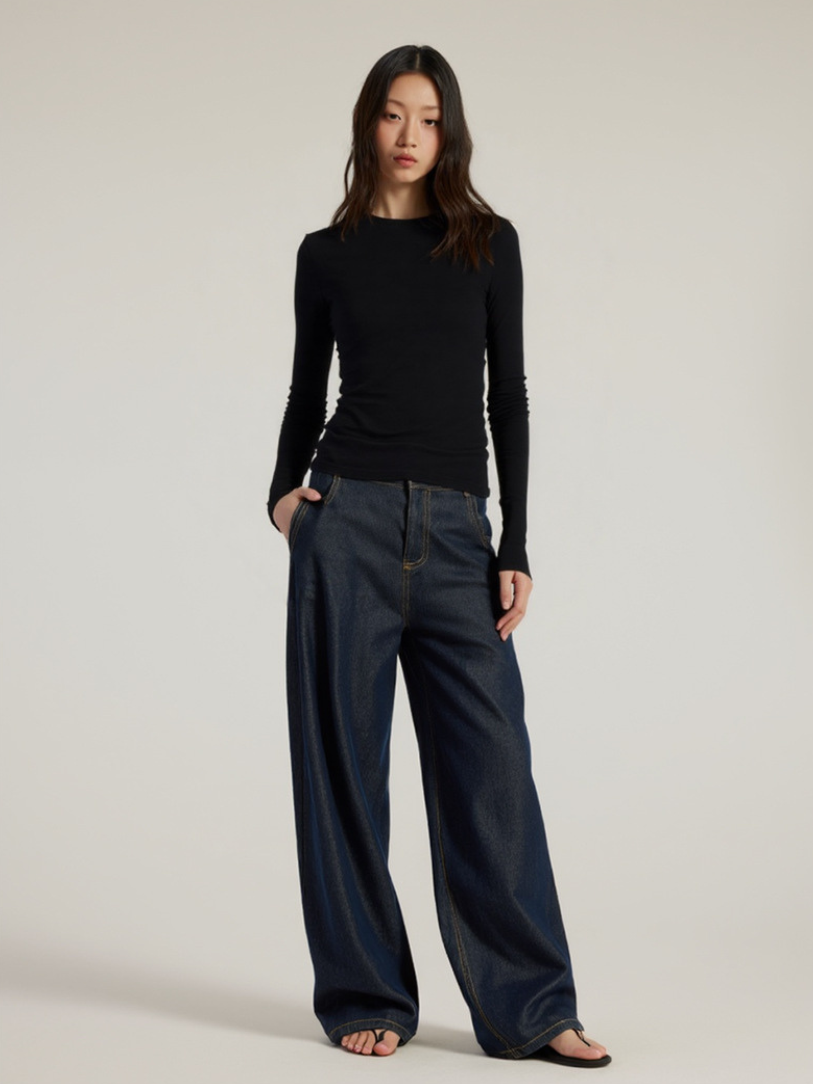 Boreal - Women's Tencel™ Wool Fitted Crew Neck Long Sleeve Top