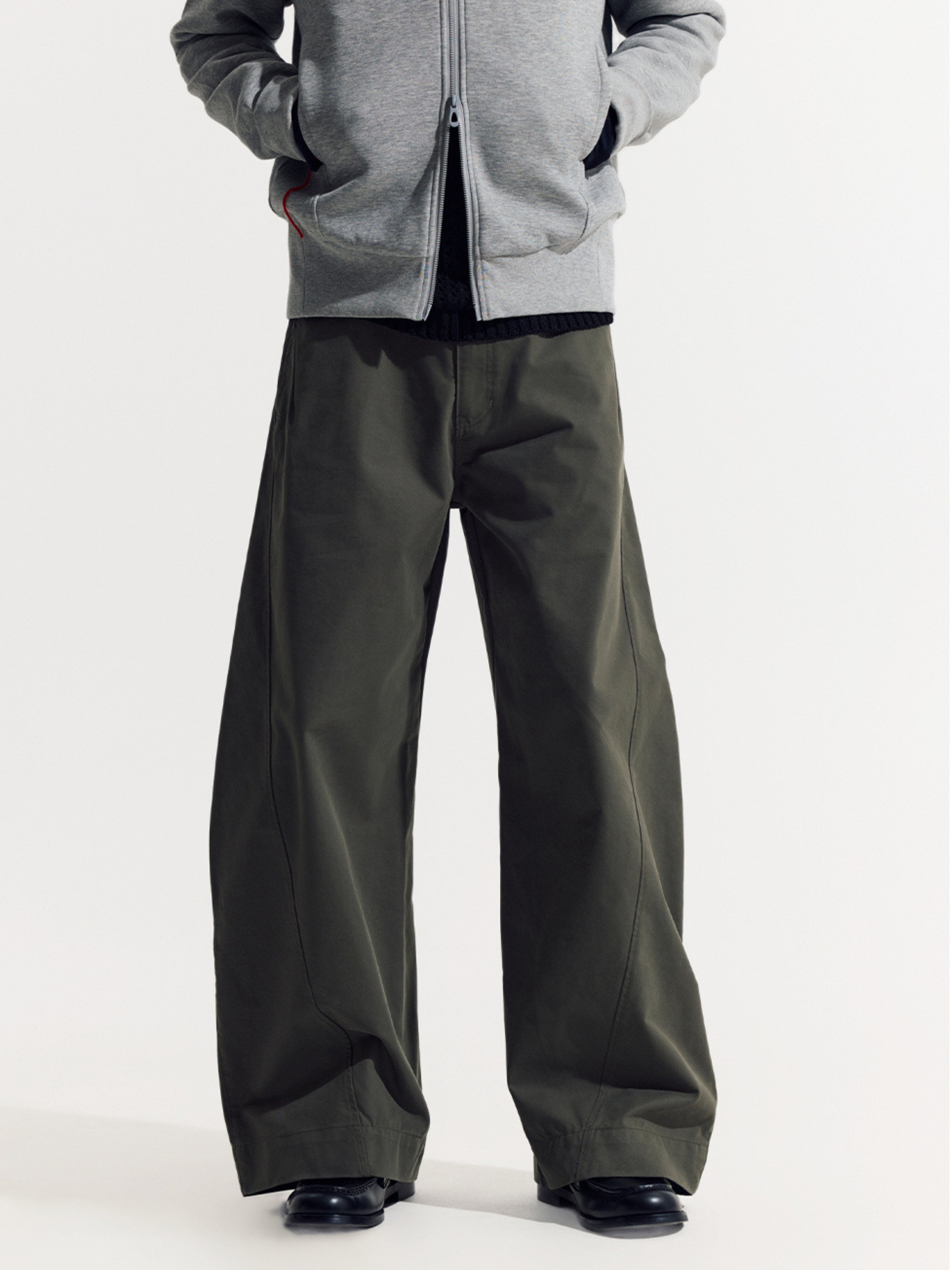 EagleView - Unisex Minimalist Wide-Cut Bamboo Wool Curved Pants