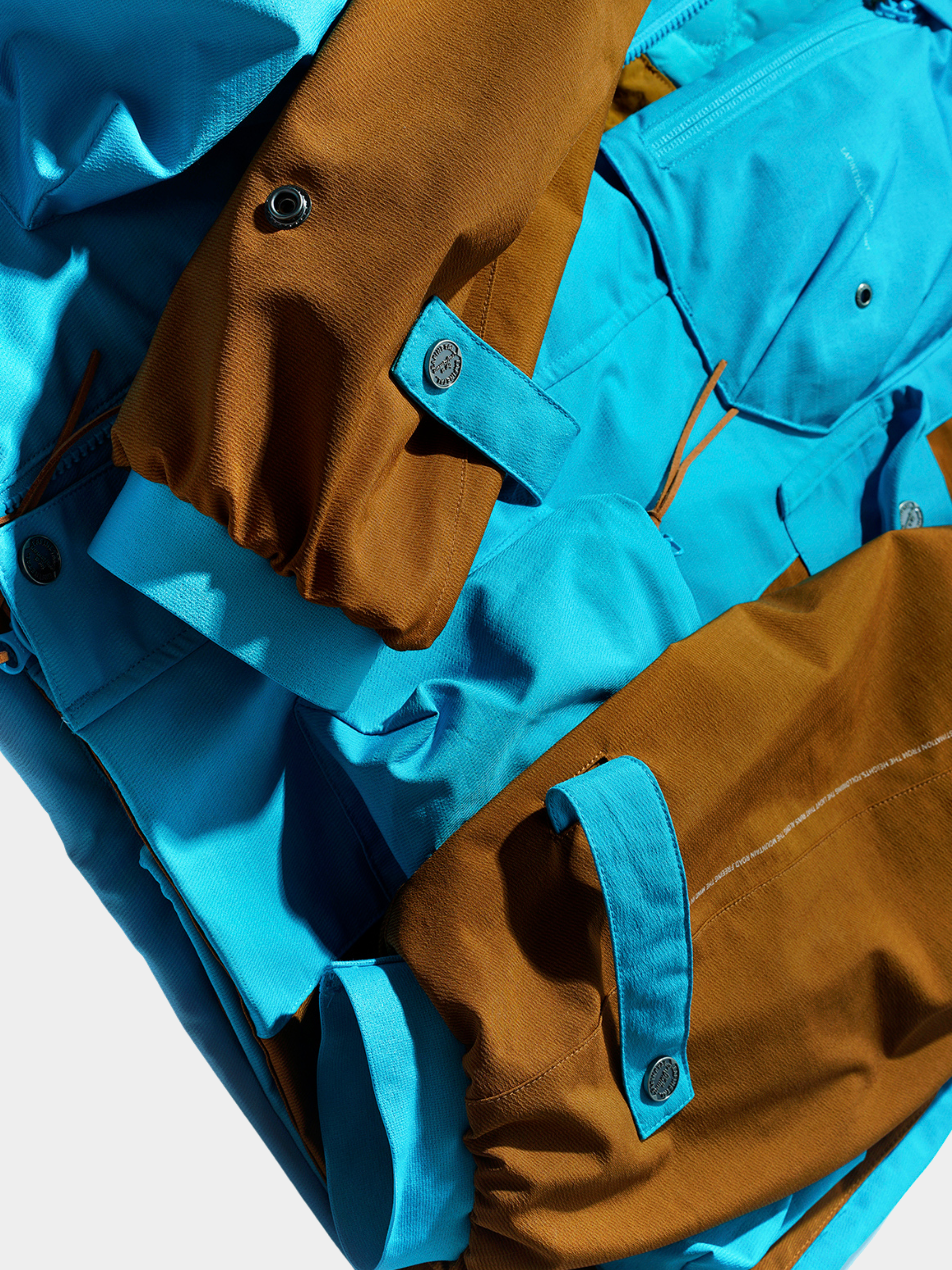HeatFlask - Men's Color-Block Dual-Hood Teflon® 3-Proof Functional Jacket
