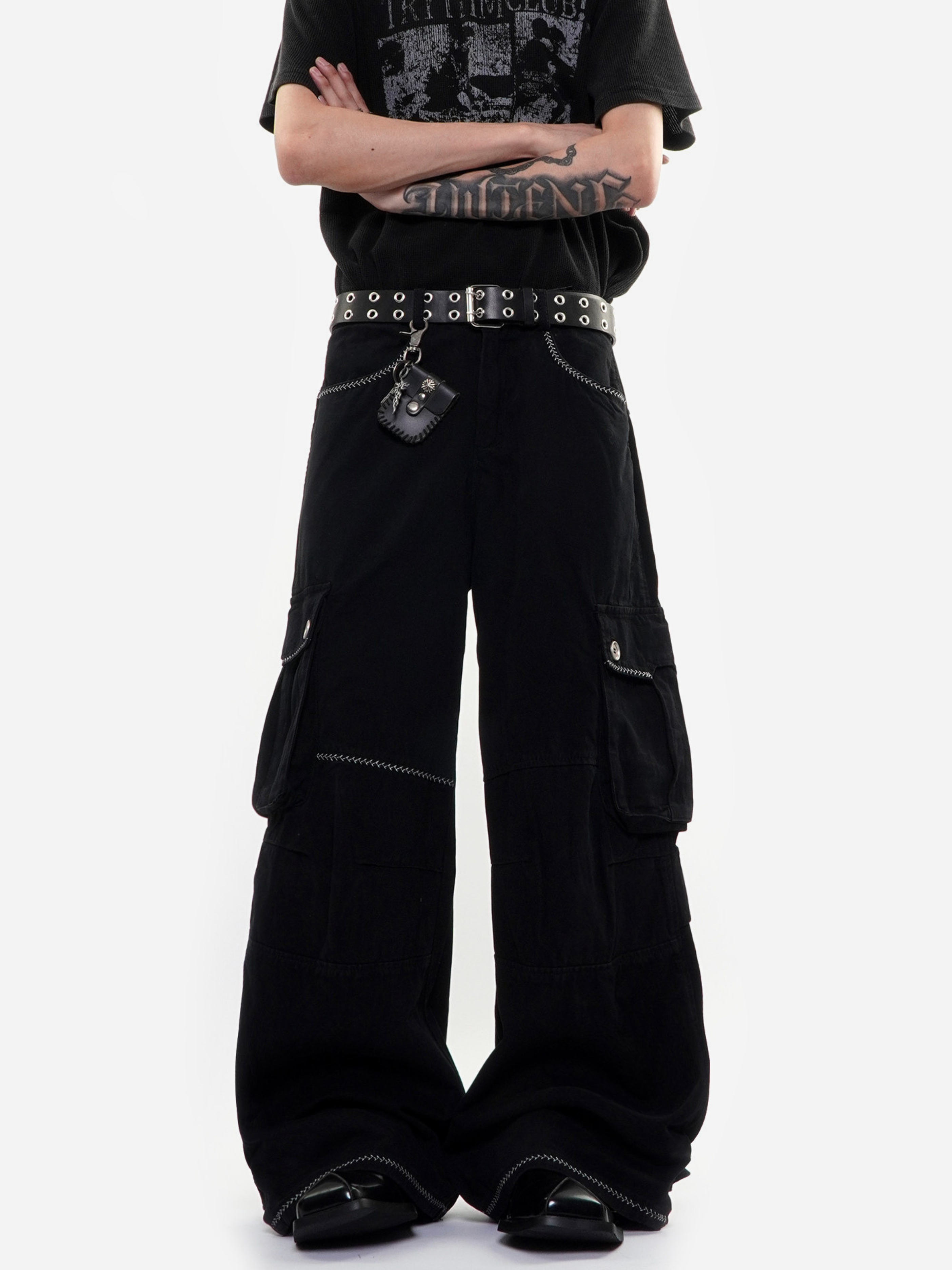 ThornView - Women's Multi-Pocket Washed Cargo Pants