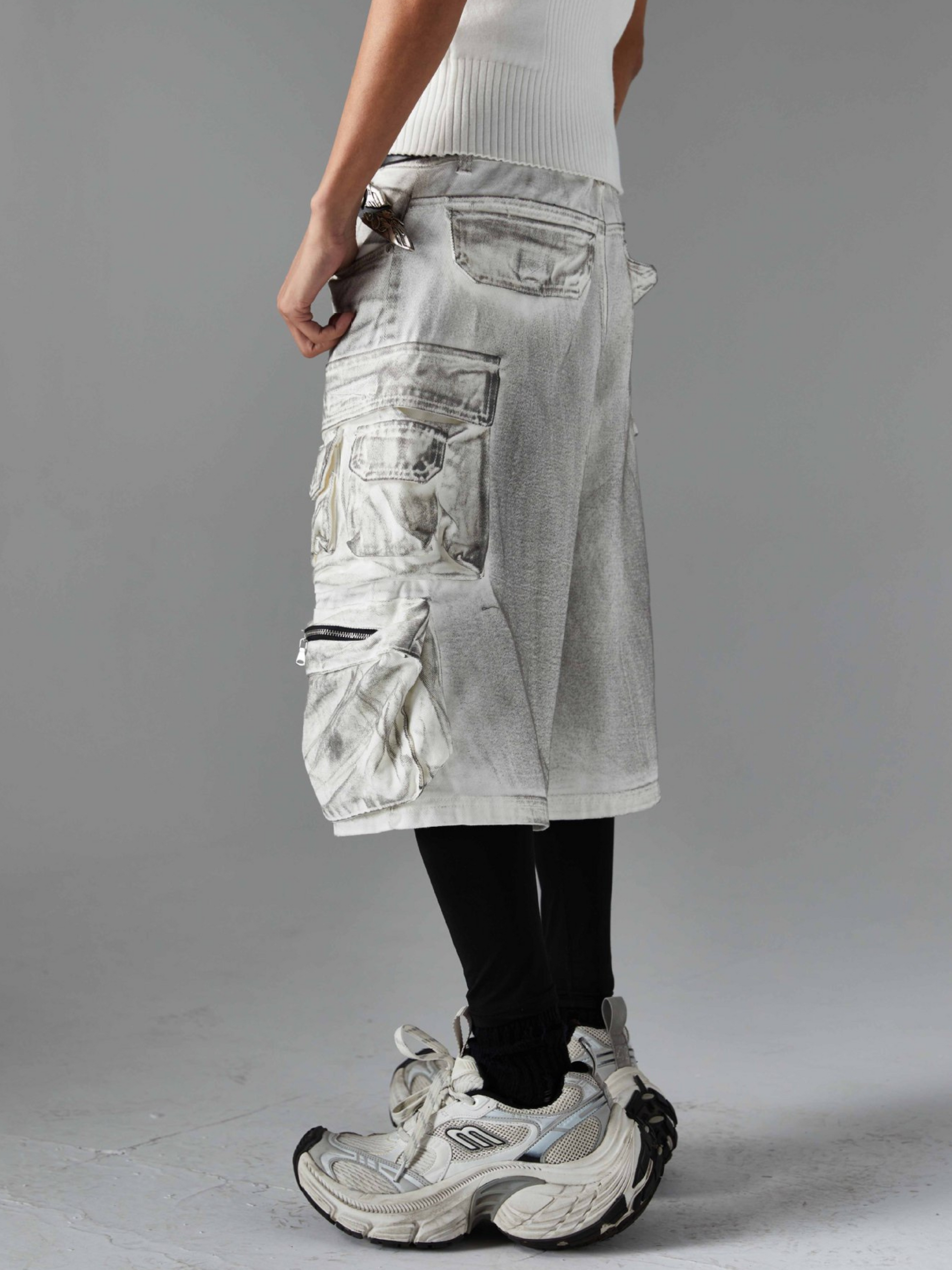 BaseSeat - Men's Distressed Dye Unique Shorts GONGGAR SPORTS
