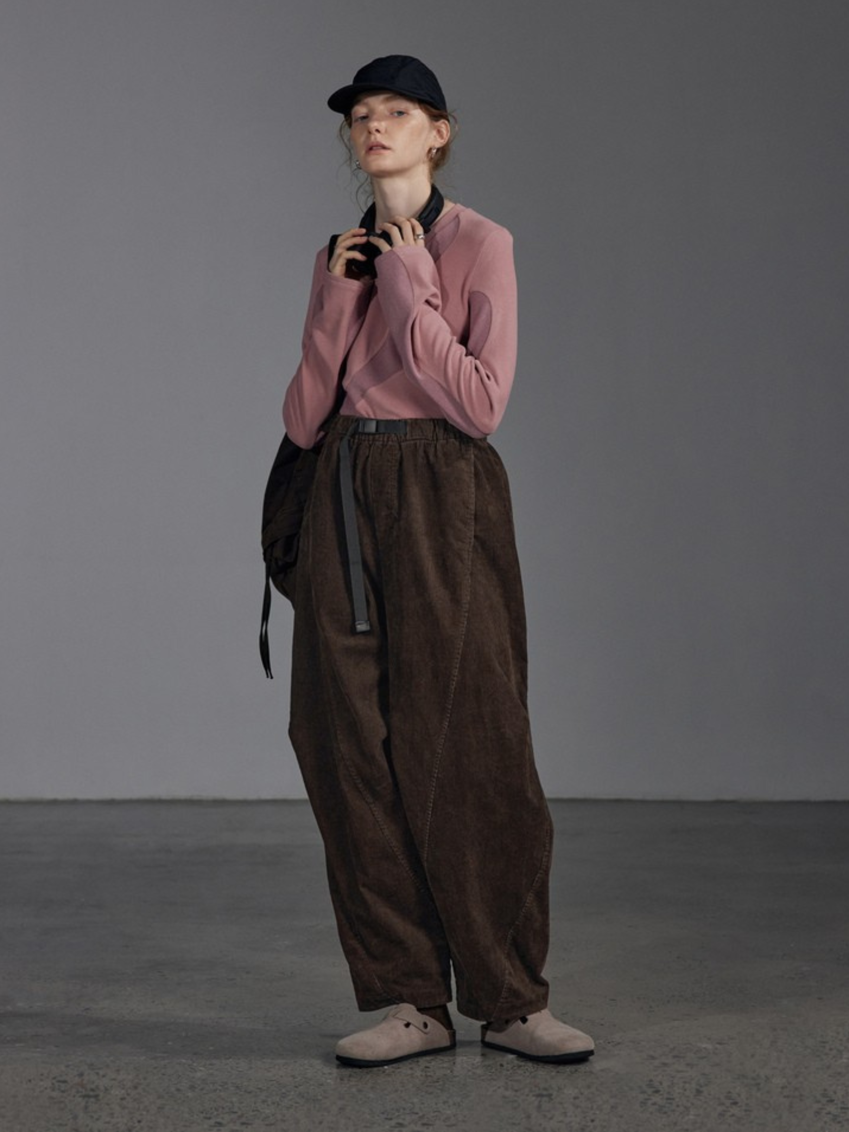 Ashcliff - Women's Loose Straight-Leg Corduroy Pants