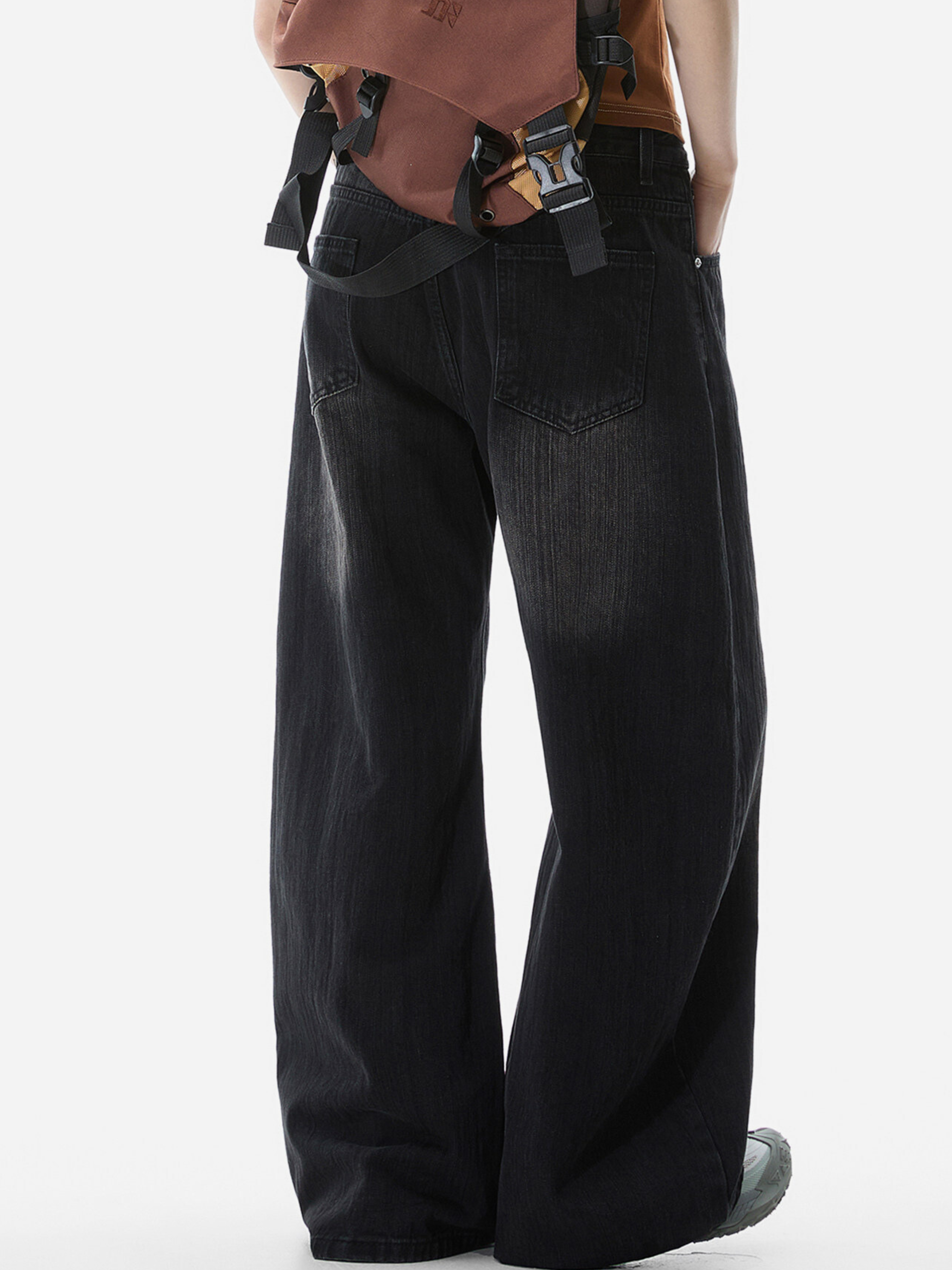 LowFell - Women's Washed Relaxed Straight-Leg Denim Jeans