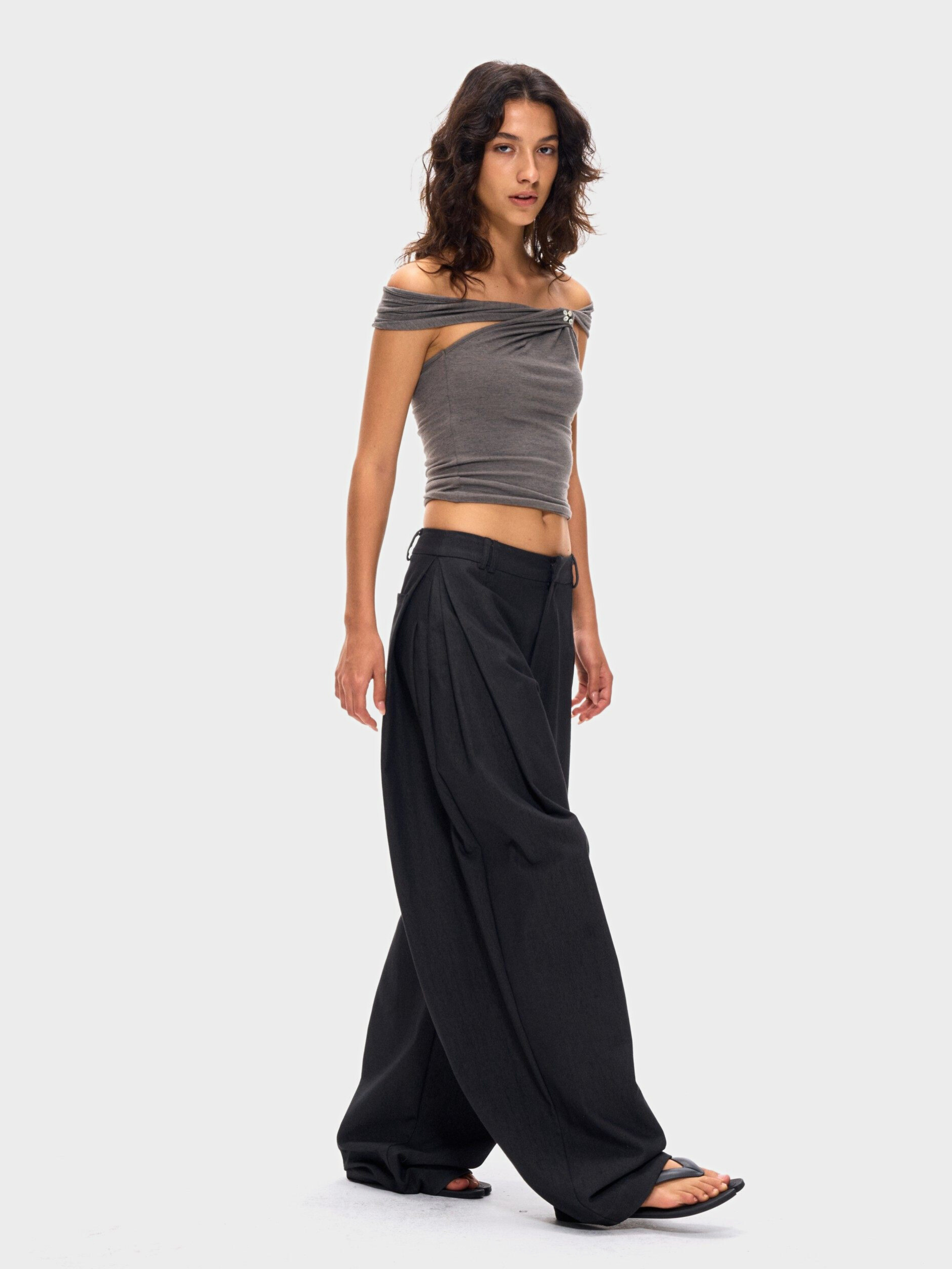 Ashcrest - Women's Draped Curved Pleated Straight-Leg Pants