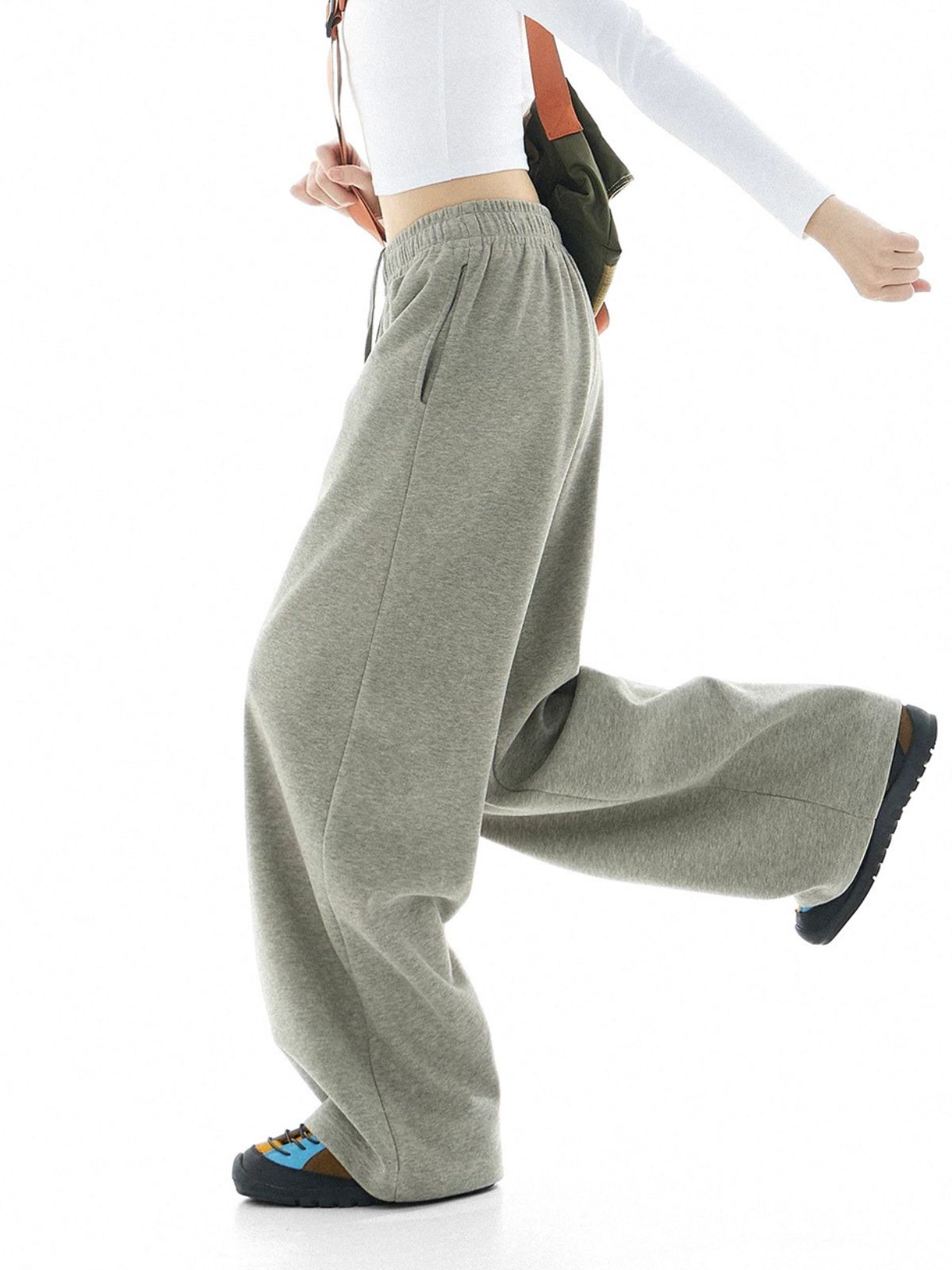 Nightsummit - Women's Soft & Smooth Draped Straight-Leg Sweatpants