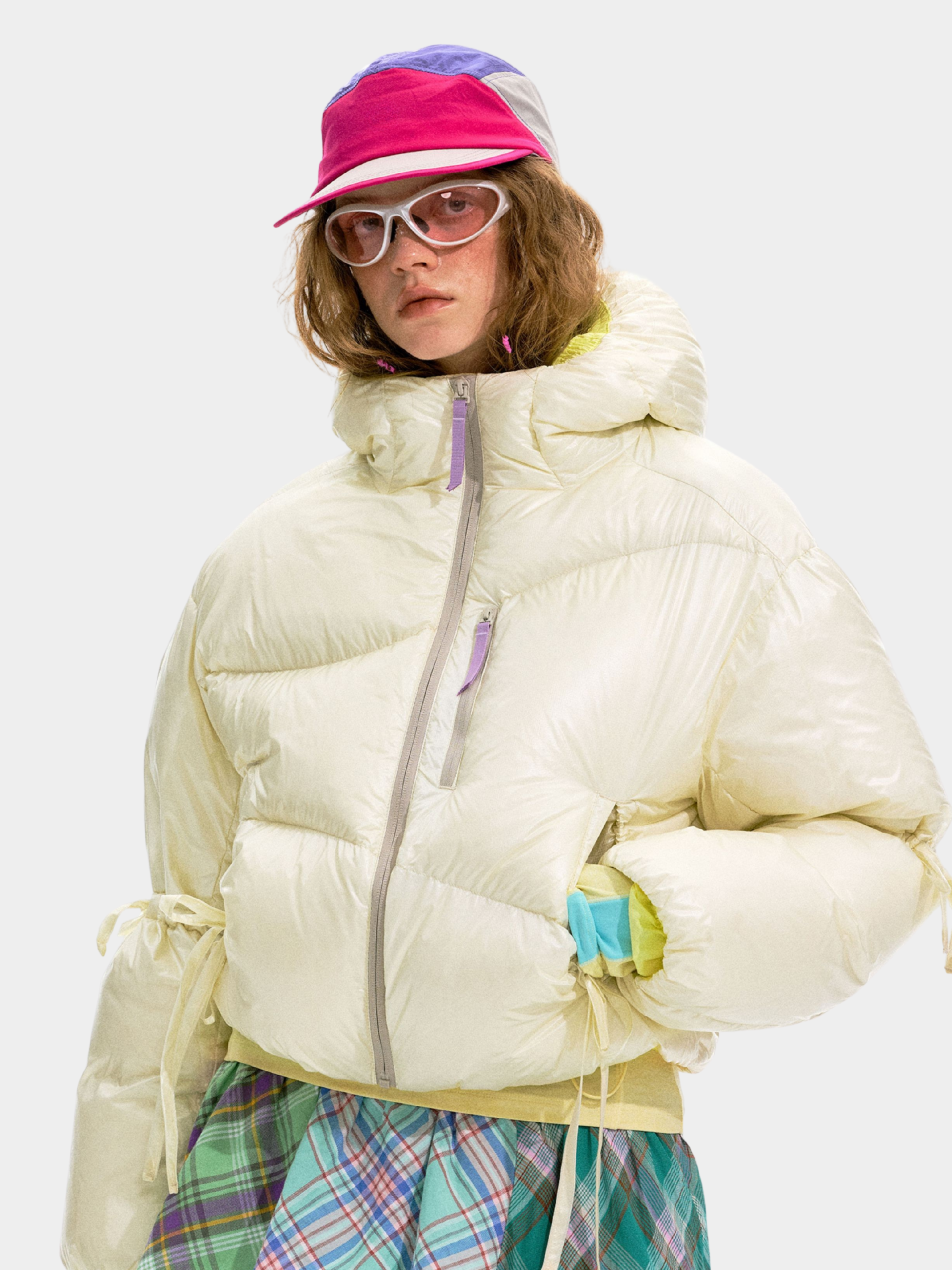 Ironfrost - Women's 90% White Duck Down Color-Blocked Short Puffer Jacket