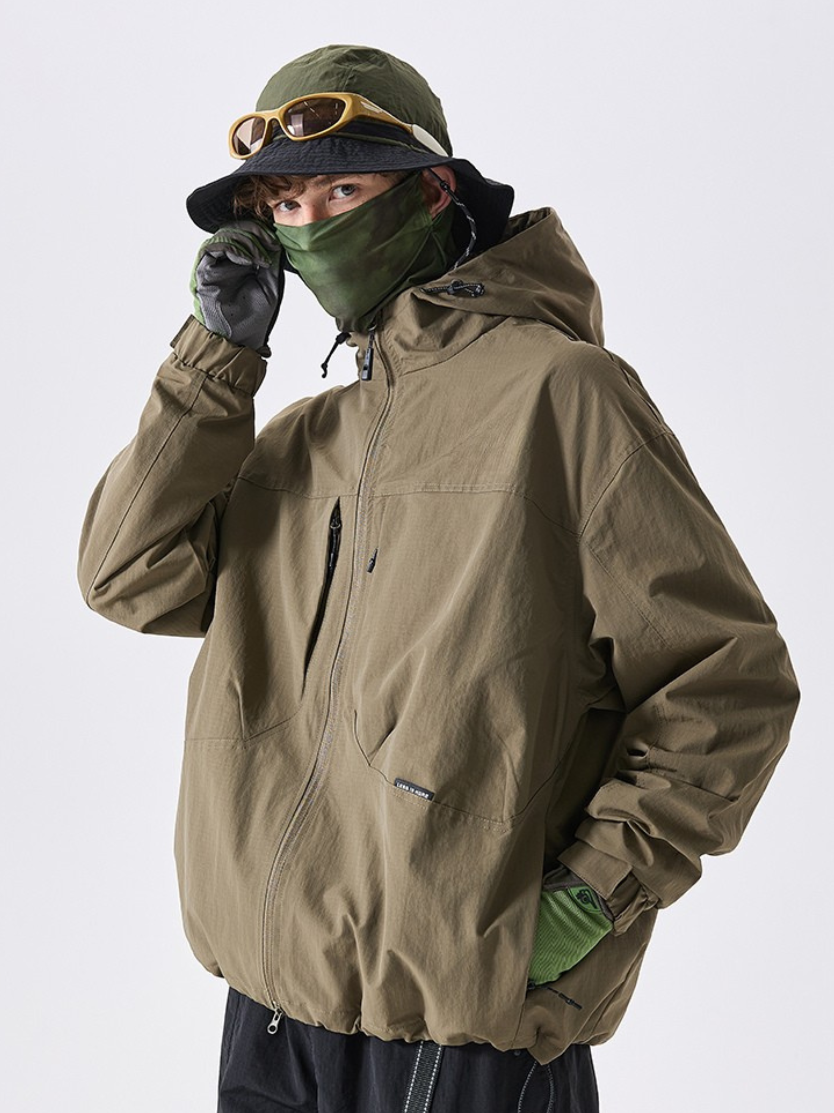 Ravenshade - Men's Softshell Water-Repellent Trekking Jacket