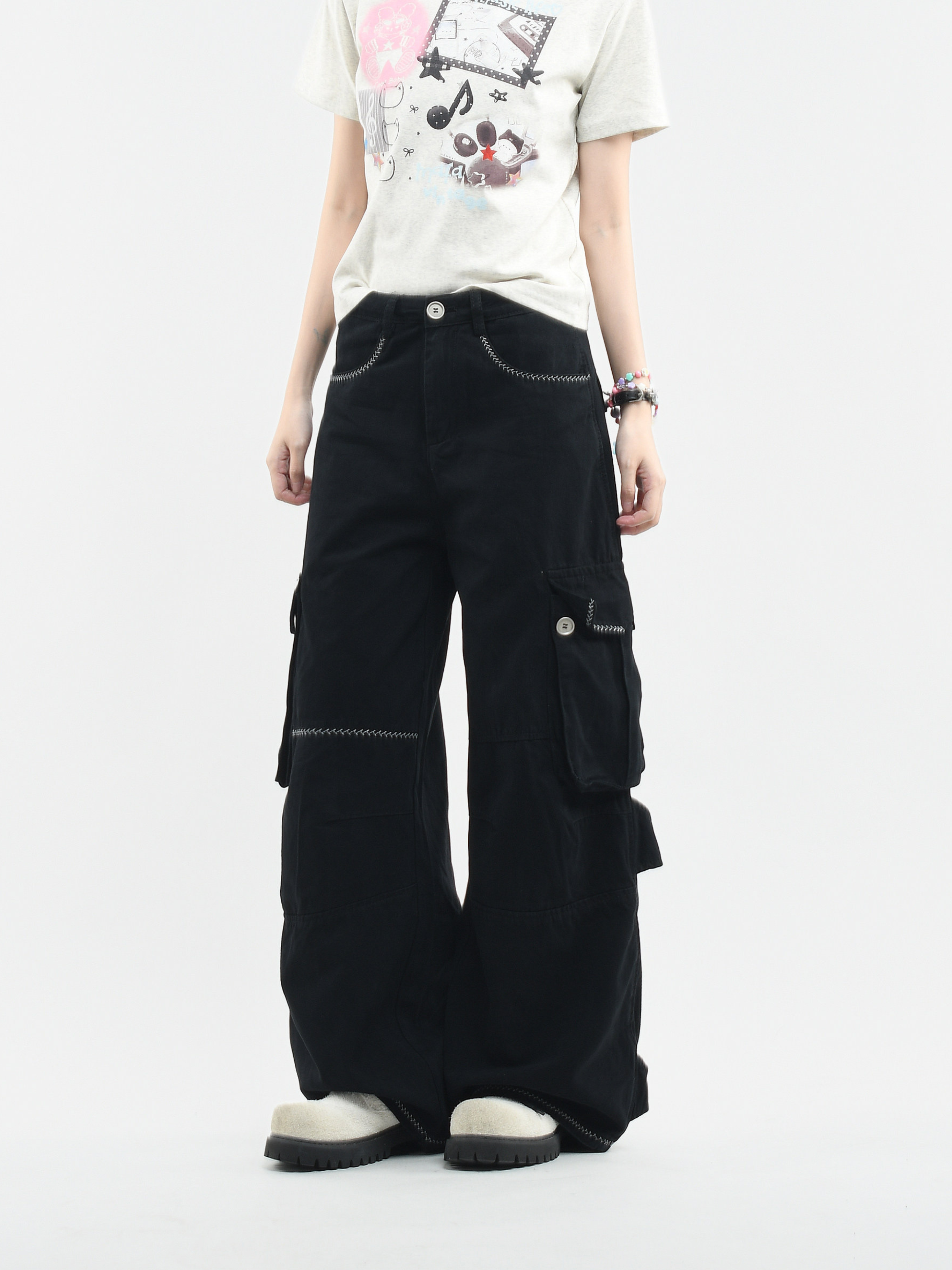 ThornView - Women's Multi-Pocket Washed Cargo Pants