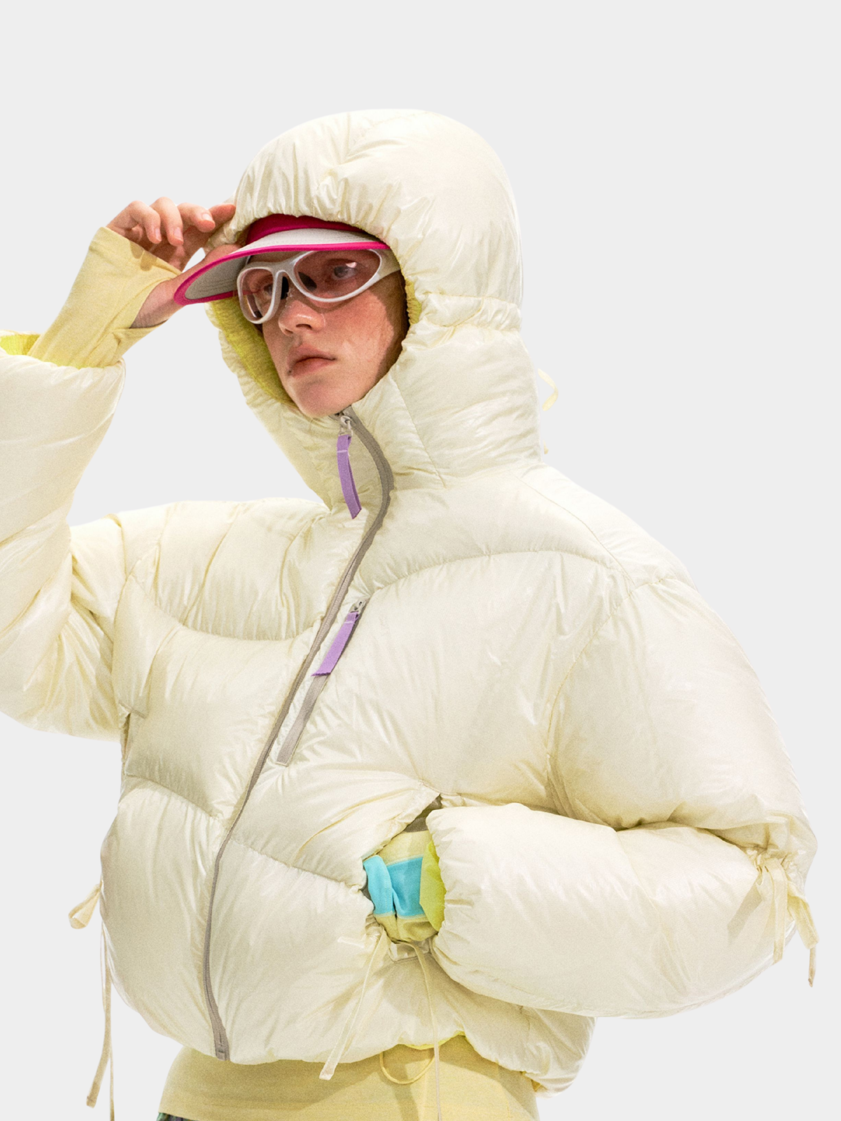 Ironfrost - Women's 90% White Duck Down Color-Blocked Short Puffer Jacket