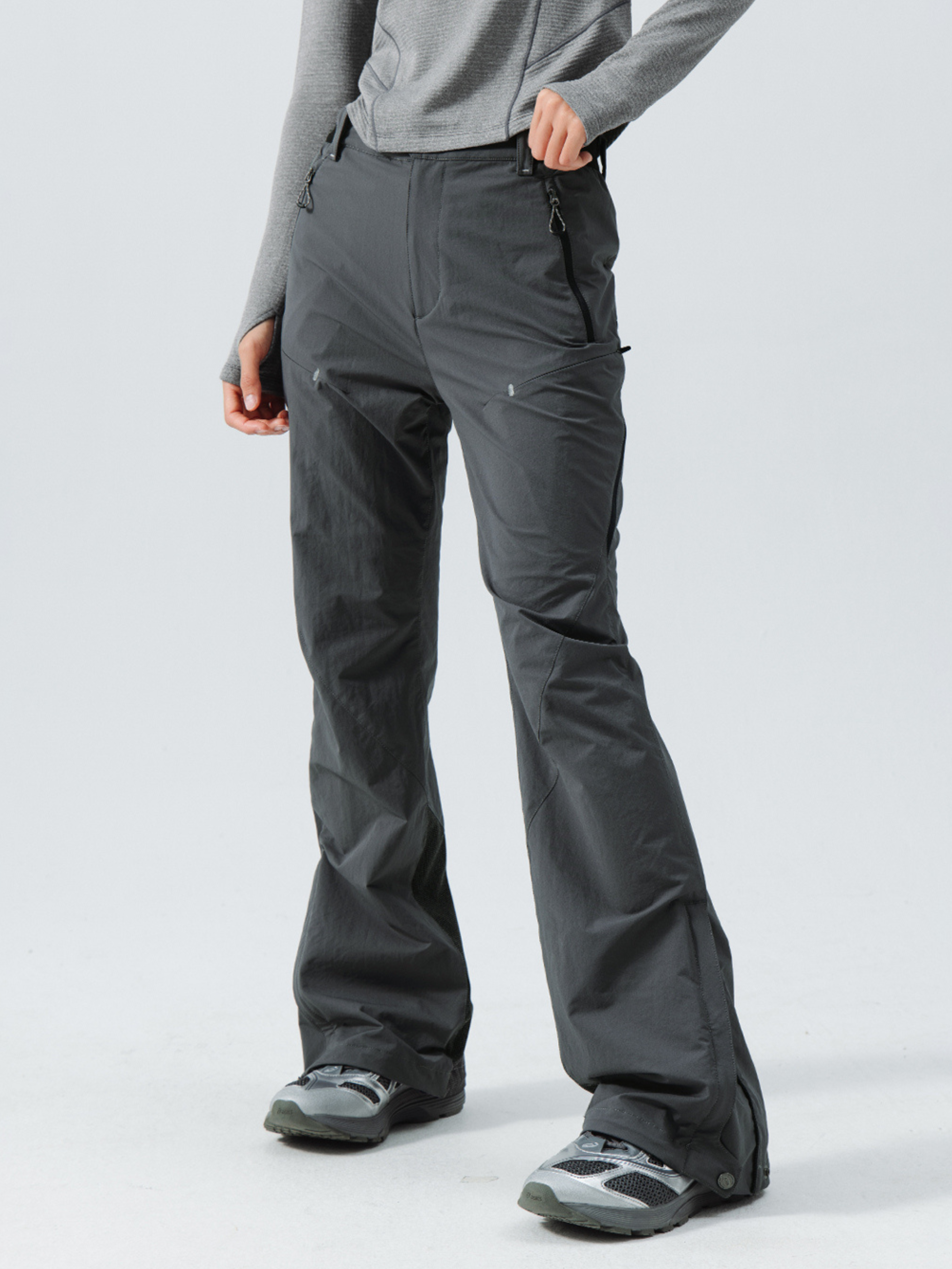 Embercrag - Women's Softshell Hiking Cargo Pants
