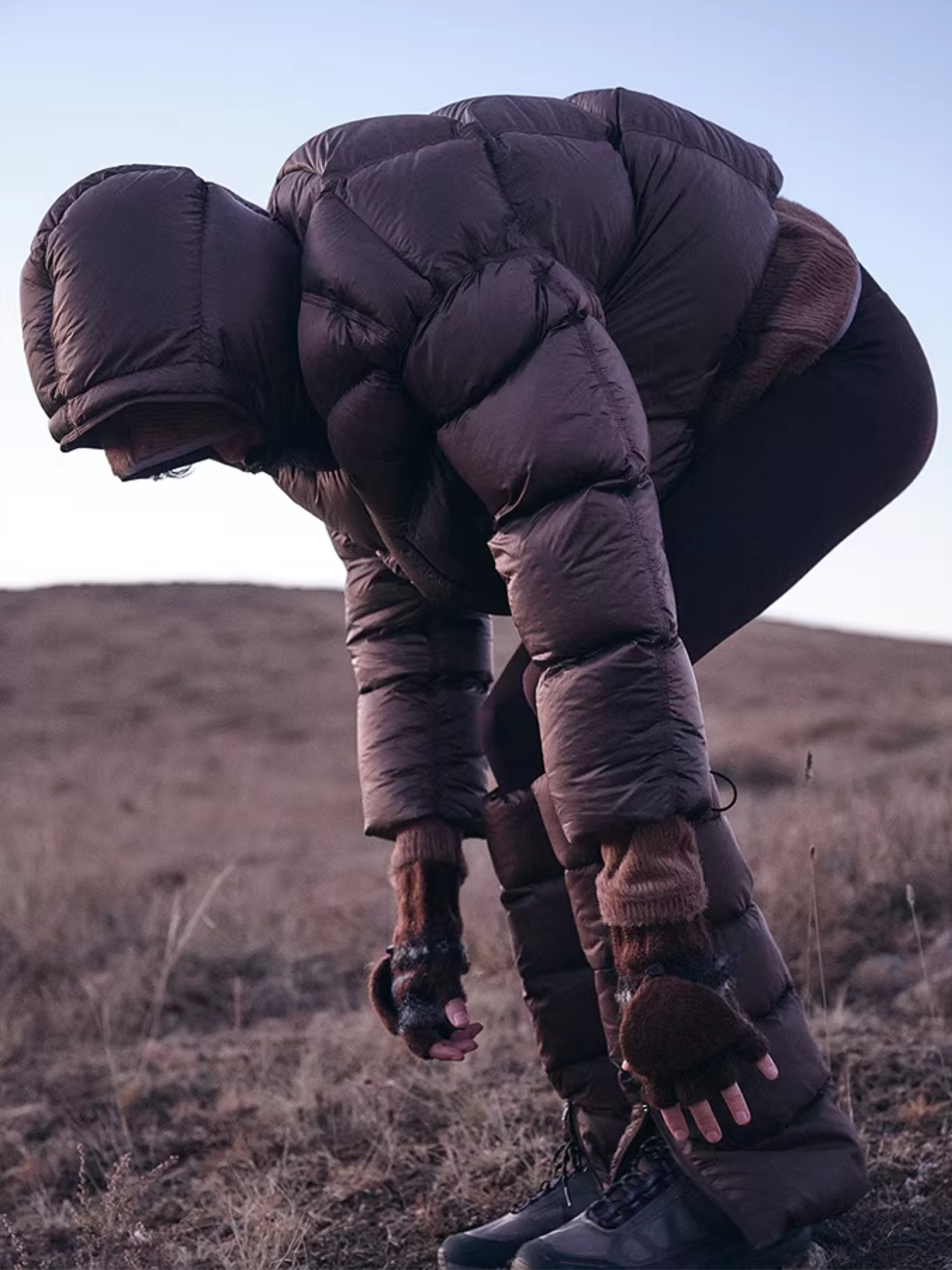 BluffLine - Women's Lightweight 95% White Goose Down Jacket