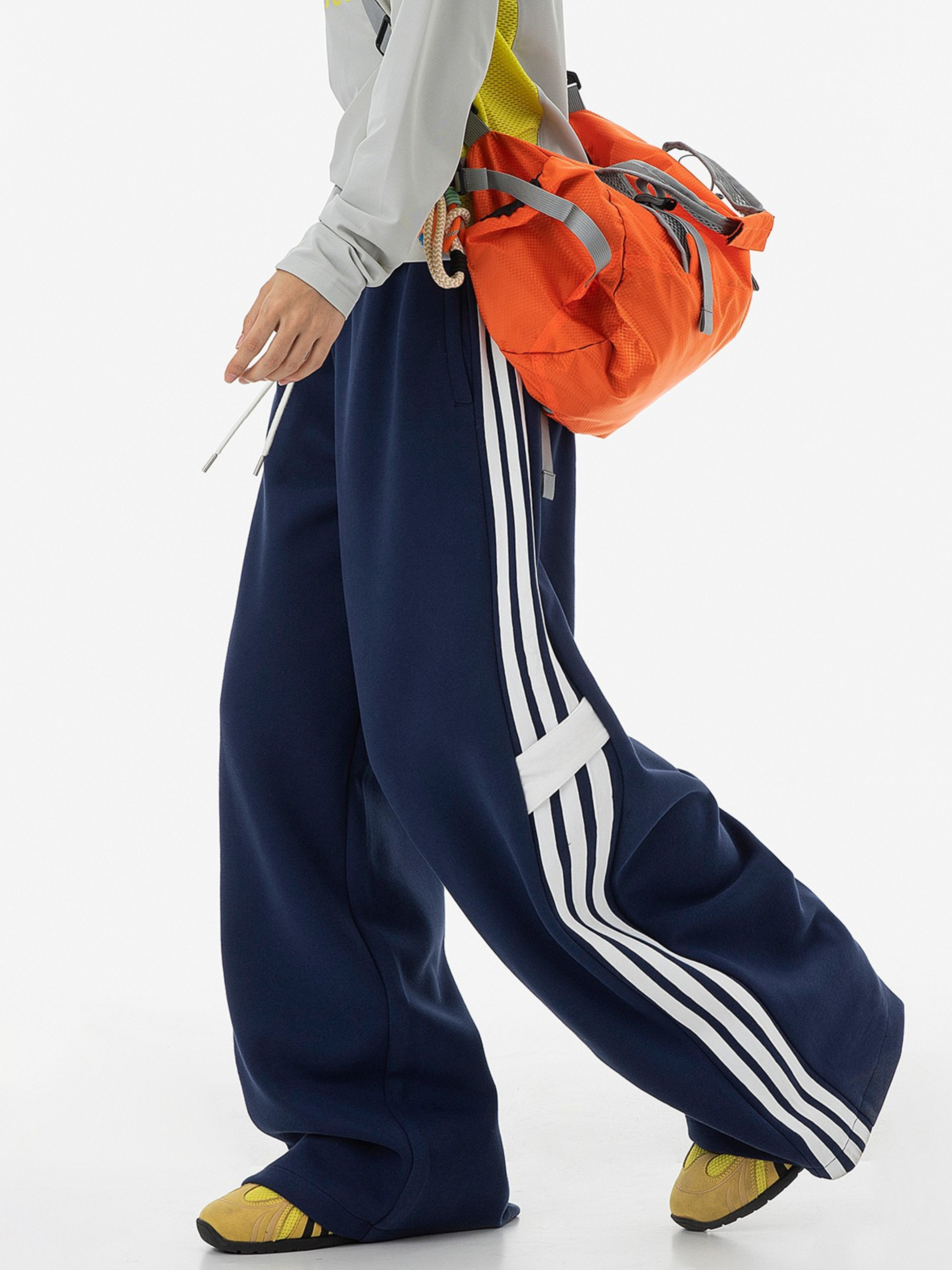 Trailhead - Women's Three-Stripe Straight-Leg Sweatpants