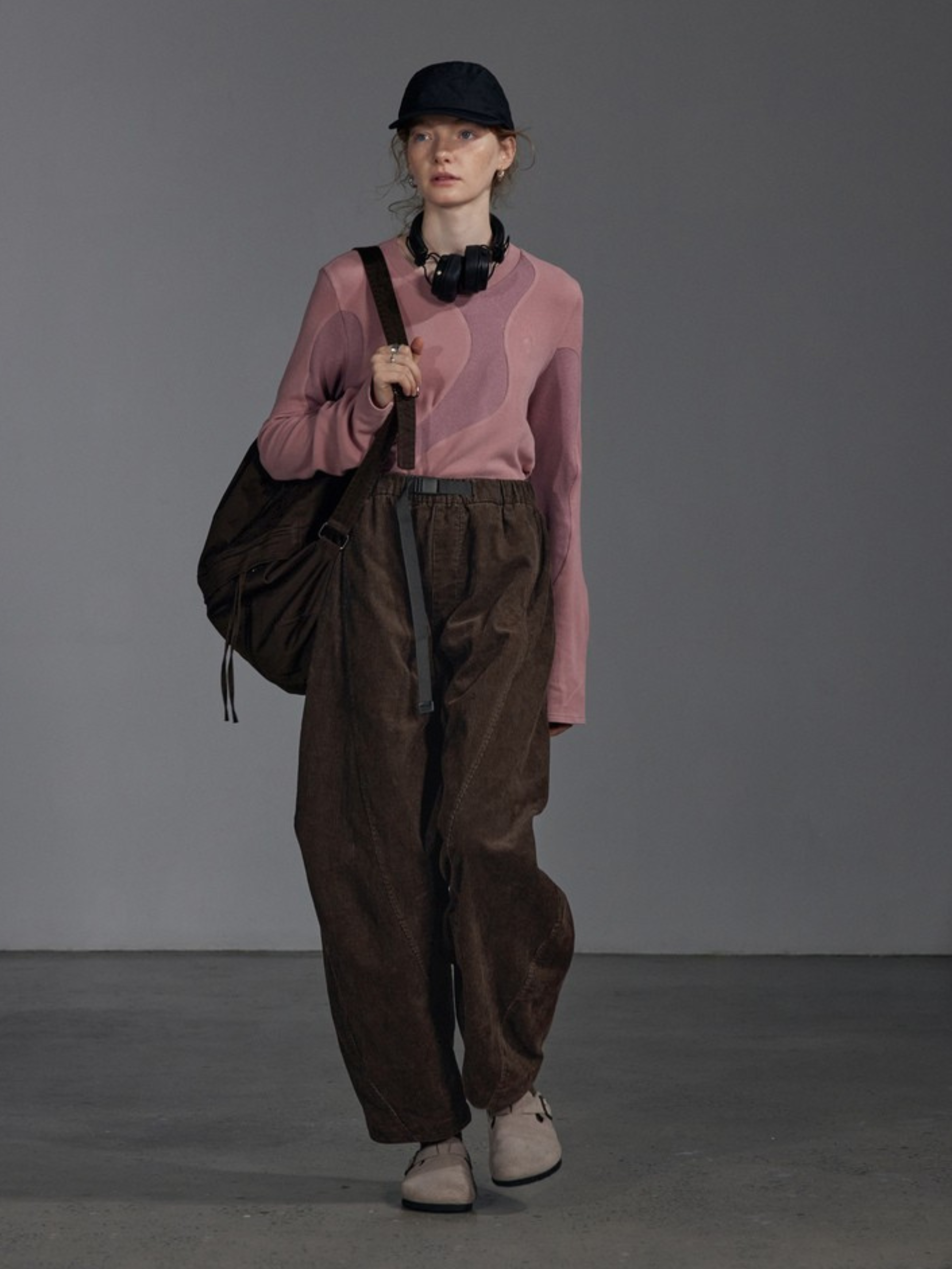 Ashcliff - Women's Loose Straight-Leg Corduroy Pants