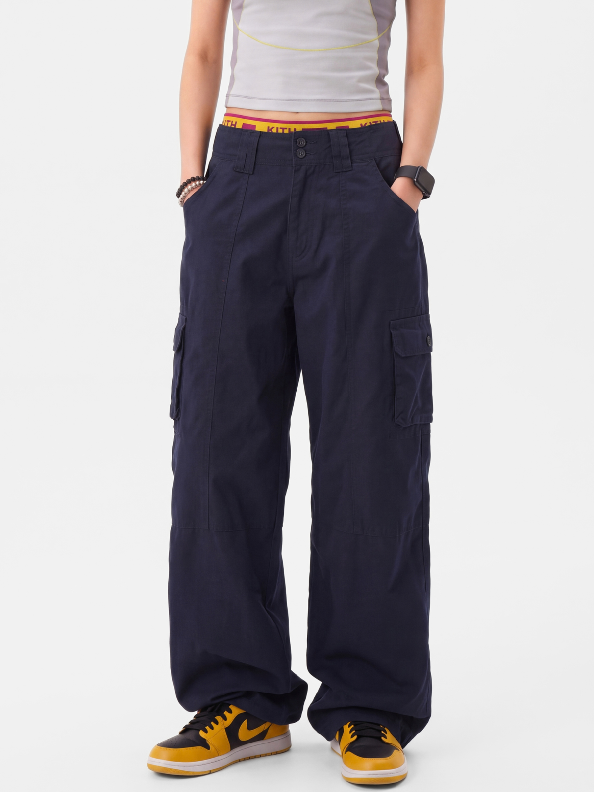 CalmDrift - Women's Deconstructed Multi-Pocket Straight-Leg Cargo Pants