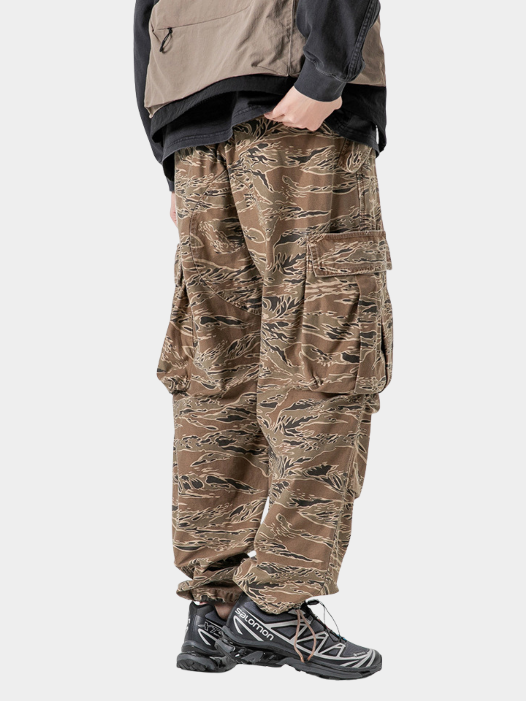 GripGlove - Men's Relaxed Fit Camo Cargo Pants GONGGAR SPORTS