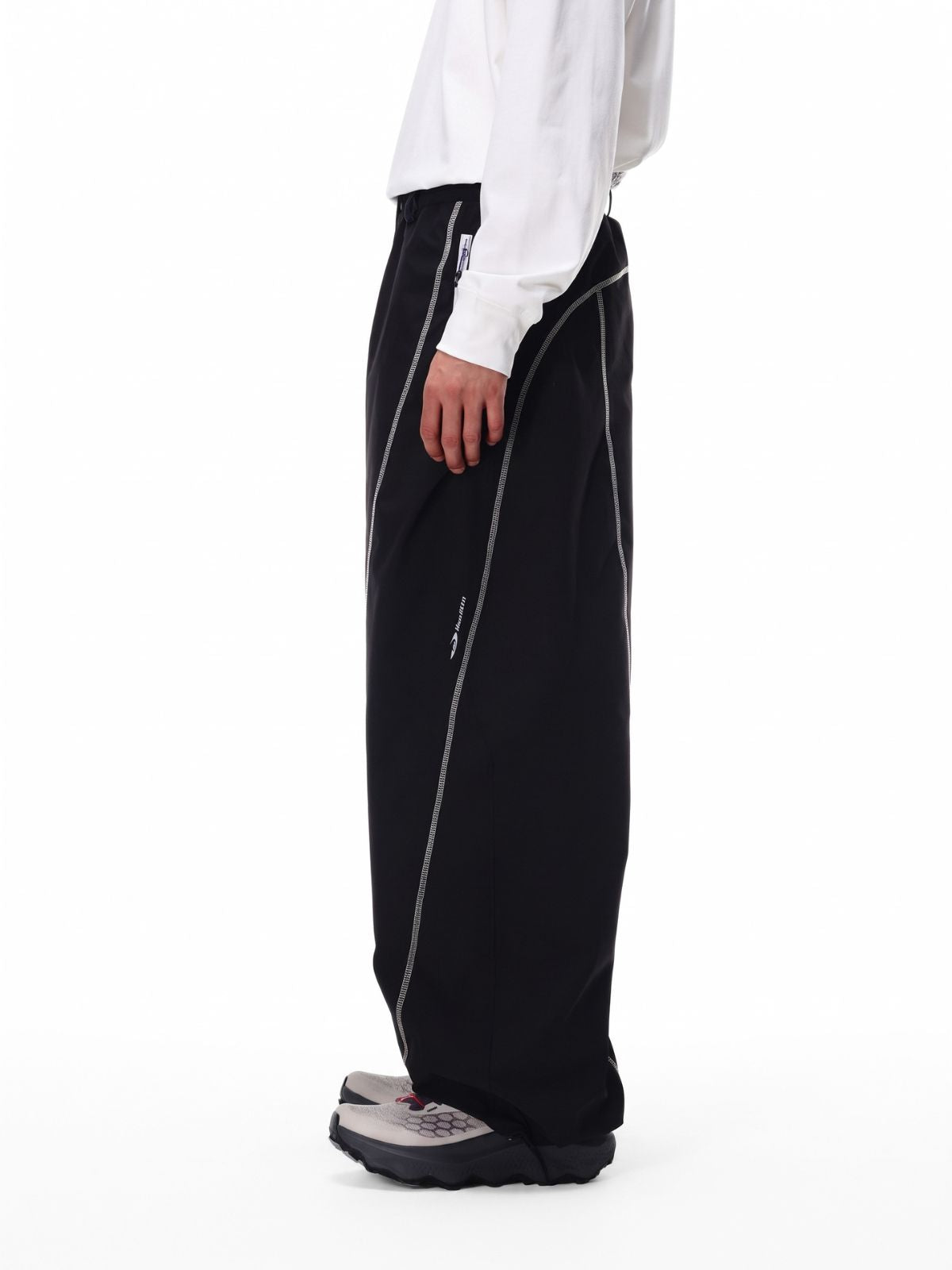 Cavefault - Water-Repellent Color-Block Curved-Leg Pants