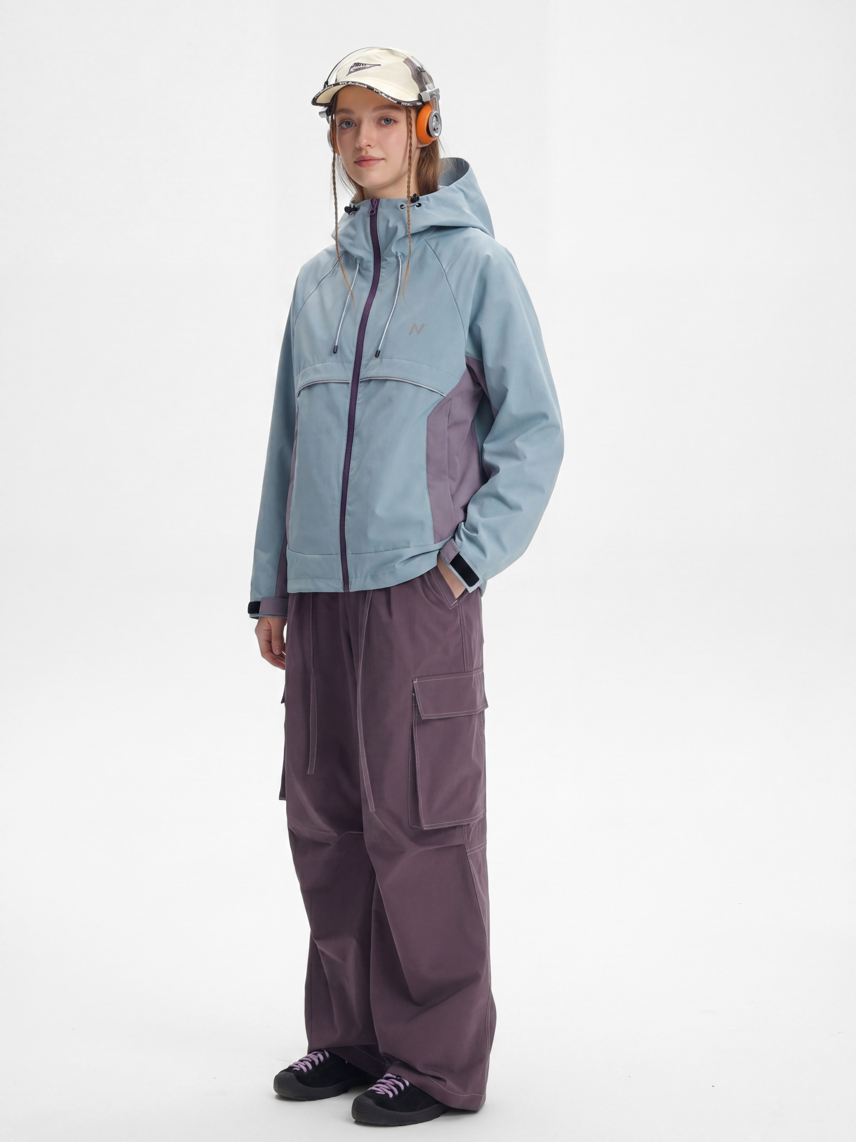 AlpineClimb - Women's Water-Repellent Cropped Hooded Shell Jacket