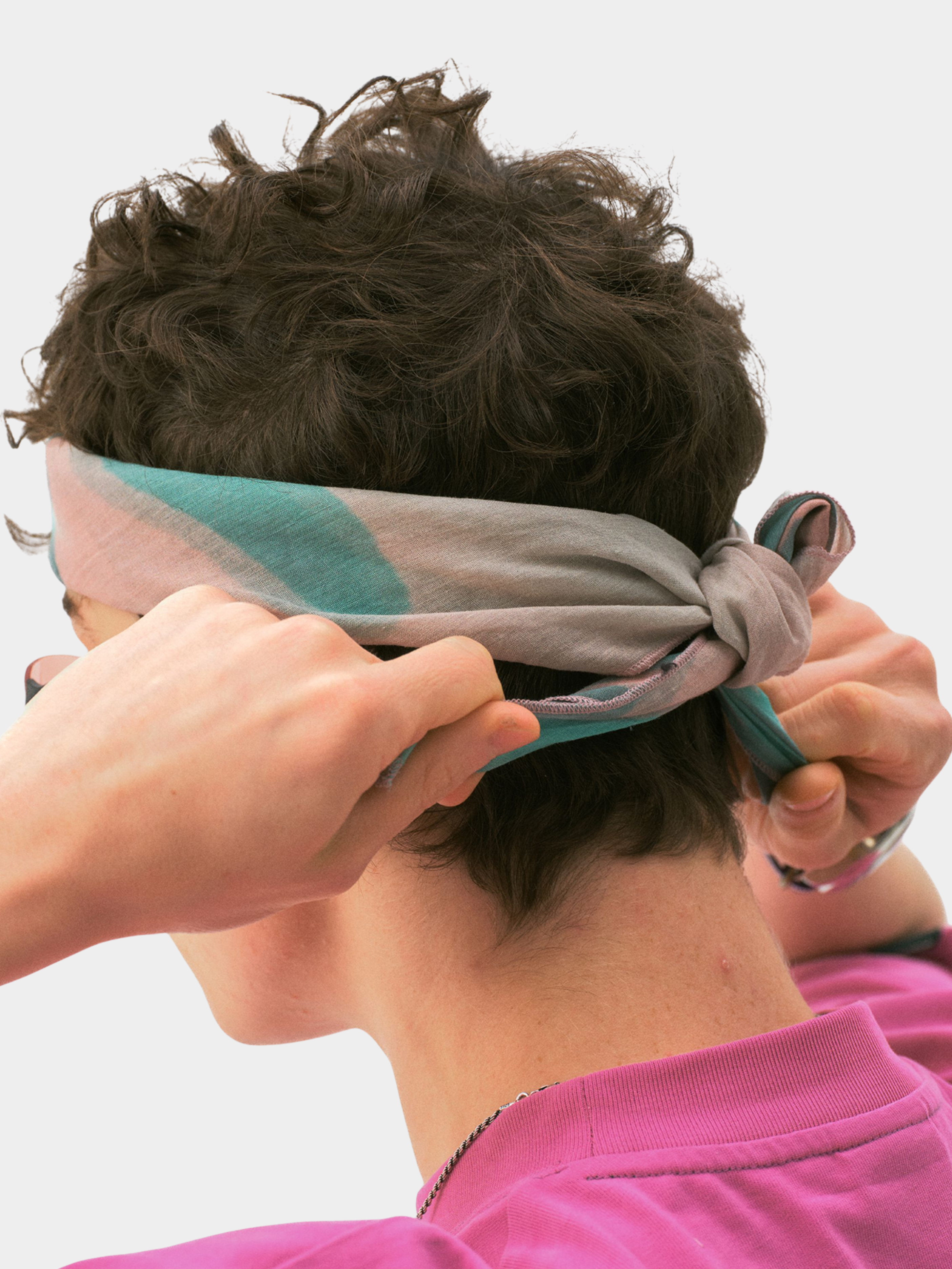 Ravencrest - Abrasion-Resistant Patterned Headscarf