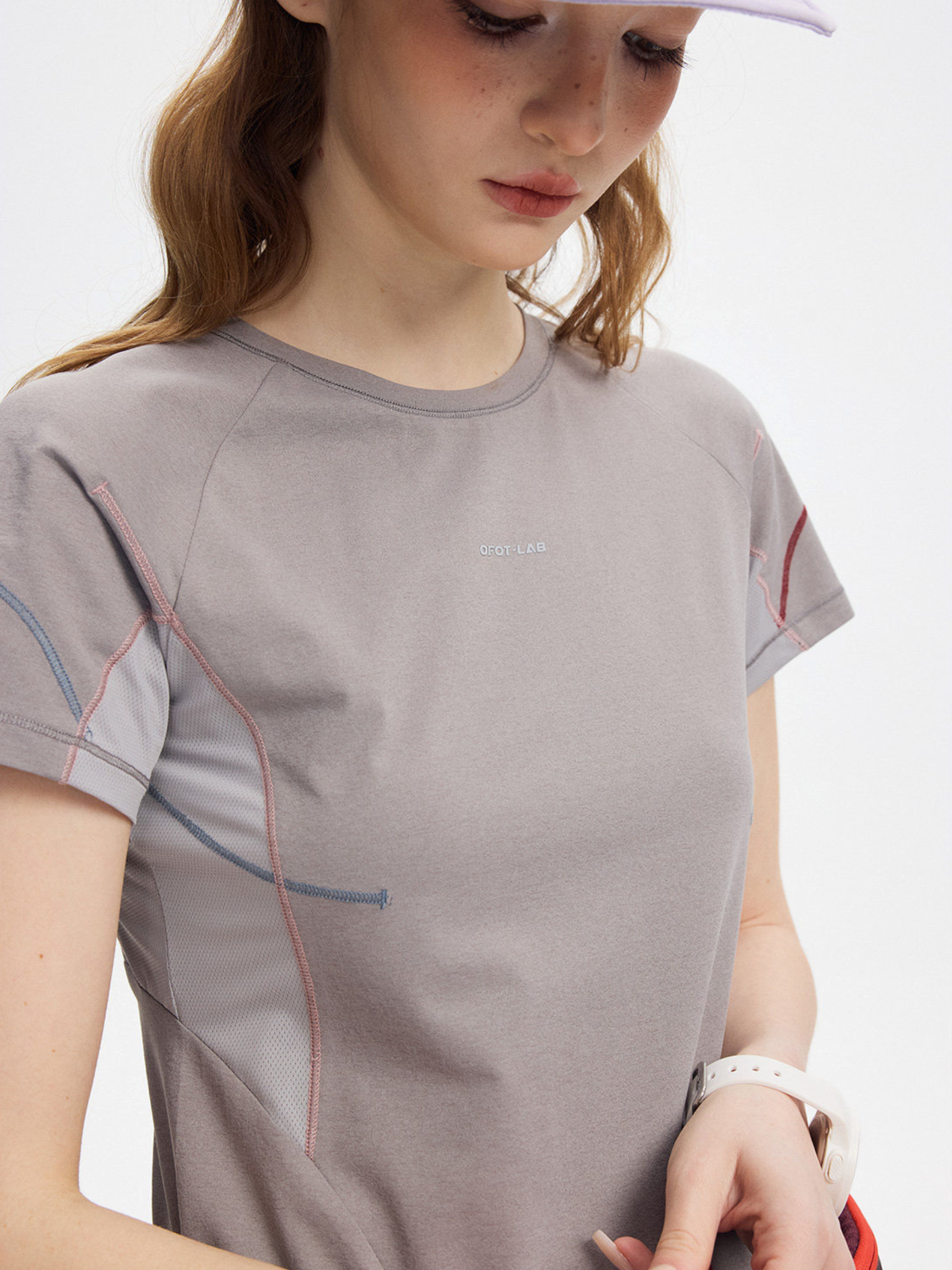 FreeStep - Women's Moisture-Wicking Quick-Dry T-Shirt