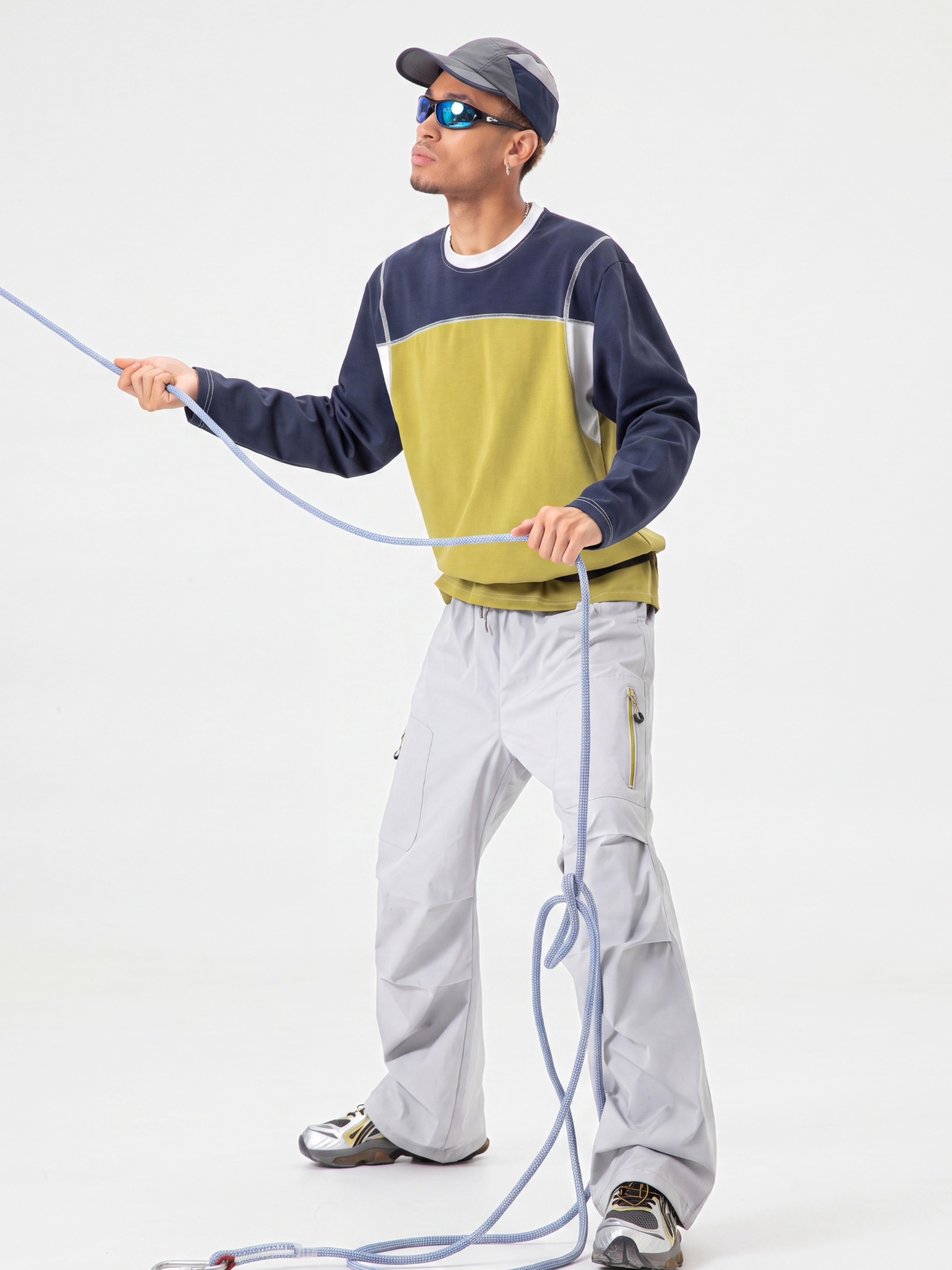 GoldDrift - Unisex Moisture-Wicking & Quick-Dry Long Sleeve T-Shirt