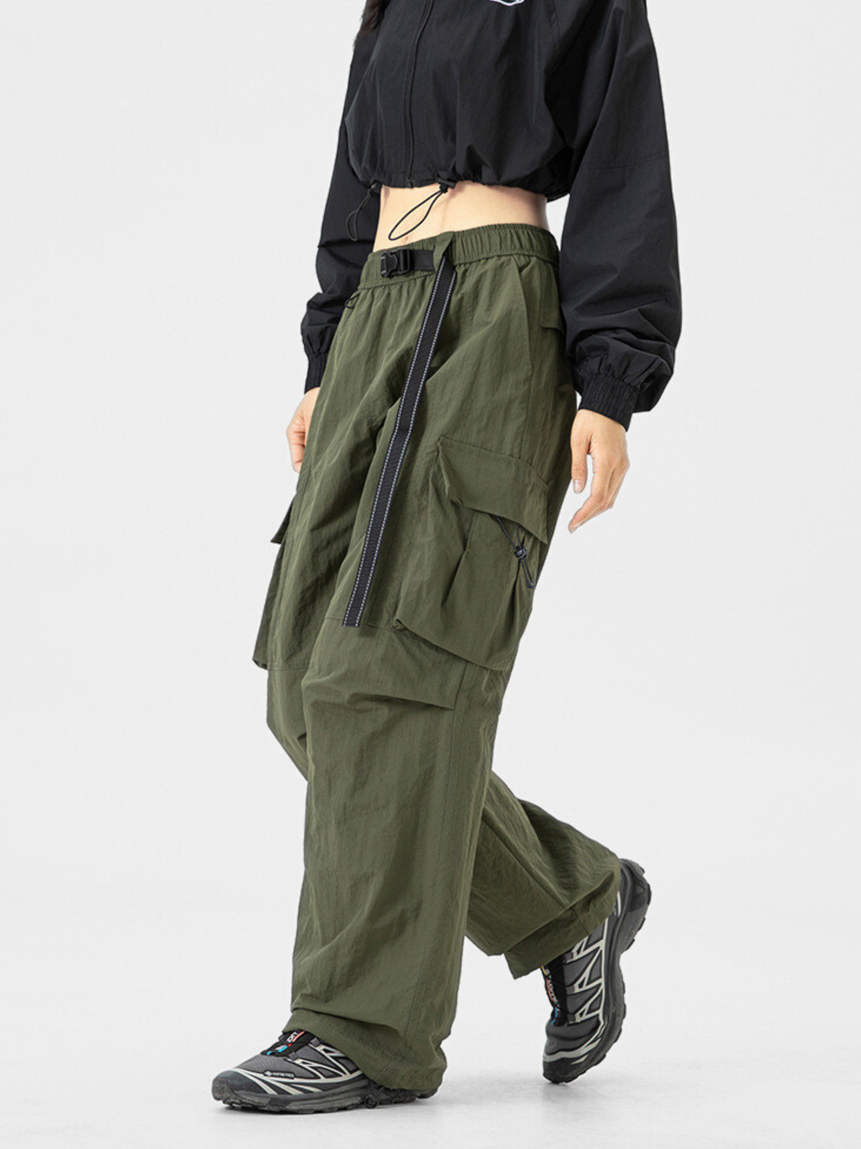Wildearth - Water-Repellent Lightweight Durable Paratrooper Pants