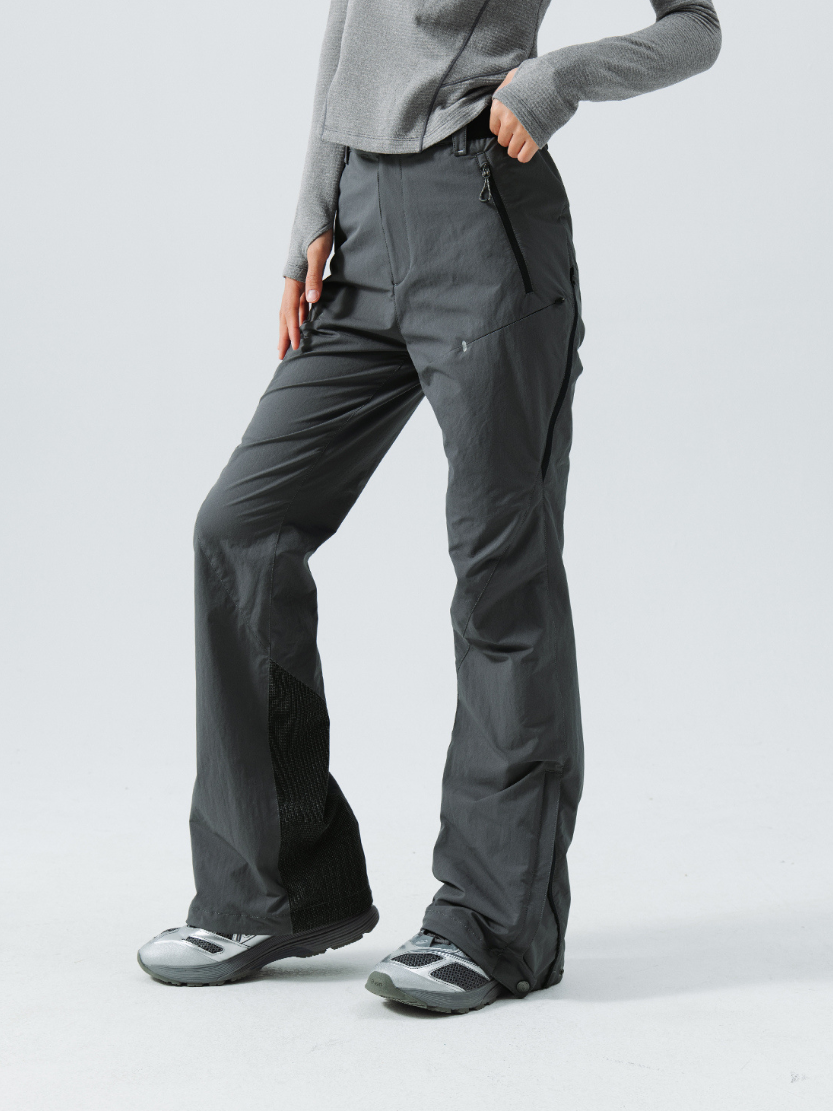 Embercrag - Women's Softshell Hiking Cargo Pants