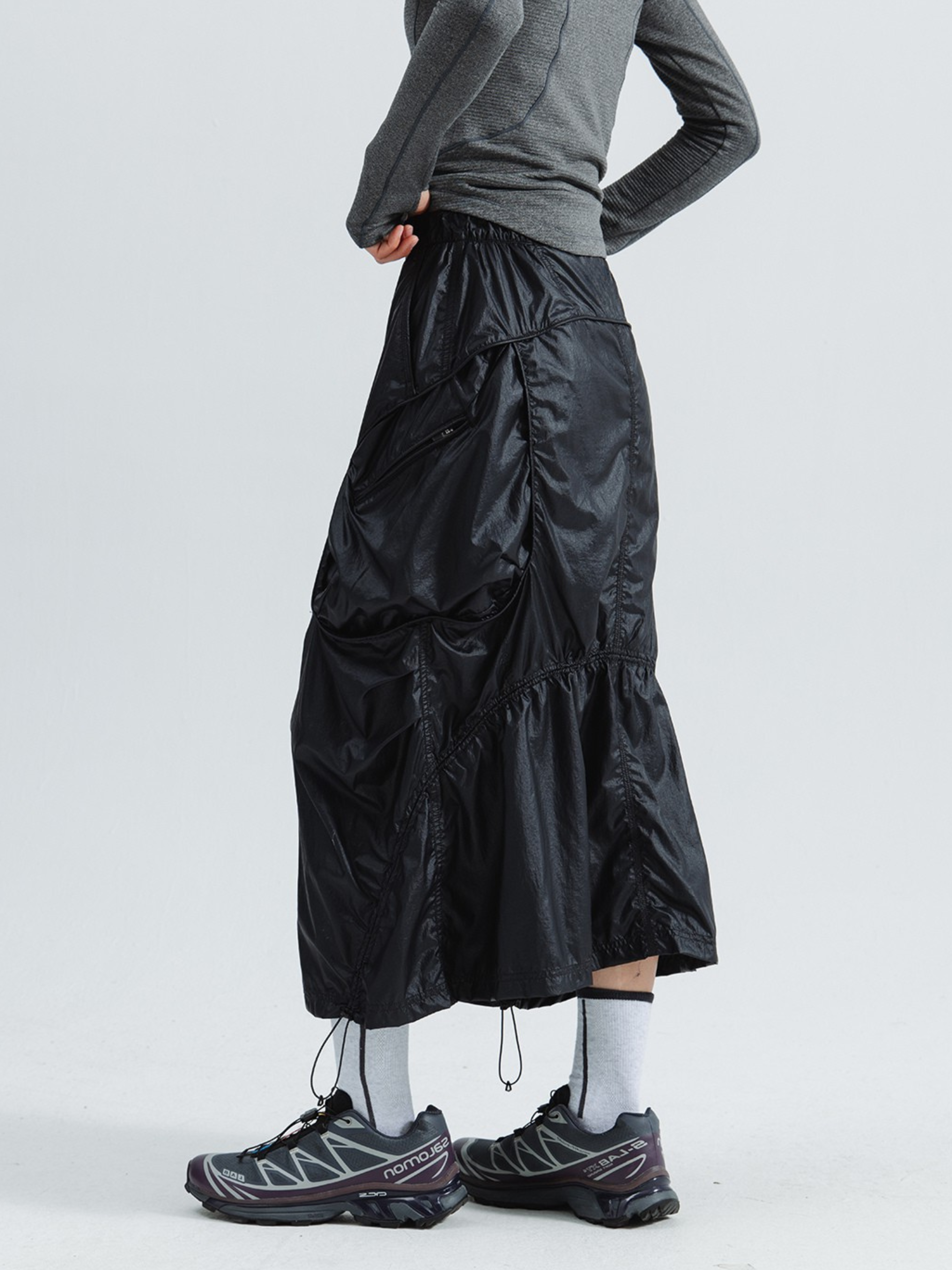 ThornBoard - Women's Metallic Water-Repellent Nylon Utility Skirt
