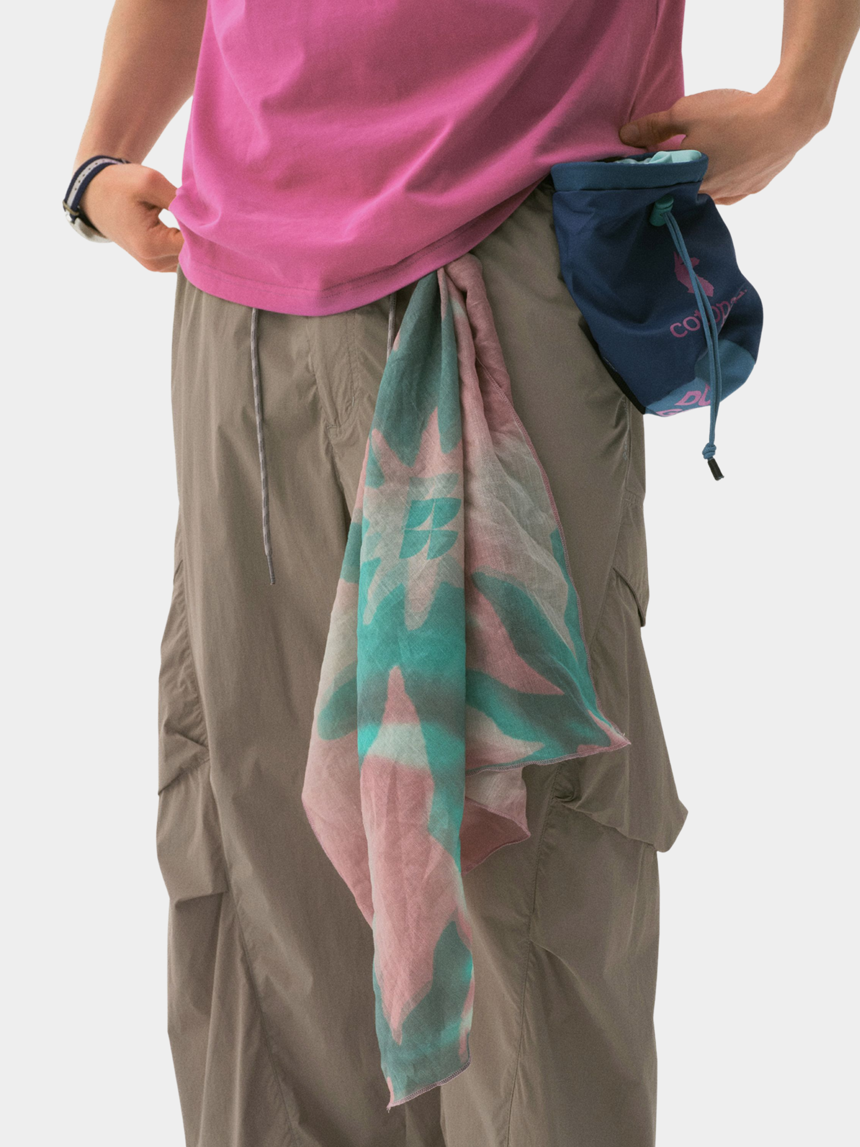 Ravencrest - Abrasion-Resistant Patterned Headscarf