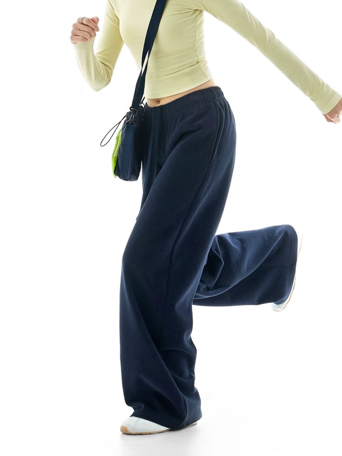Nightsummit - Women's Soft & Smooth Draped Straight-Leg Sweatpants