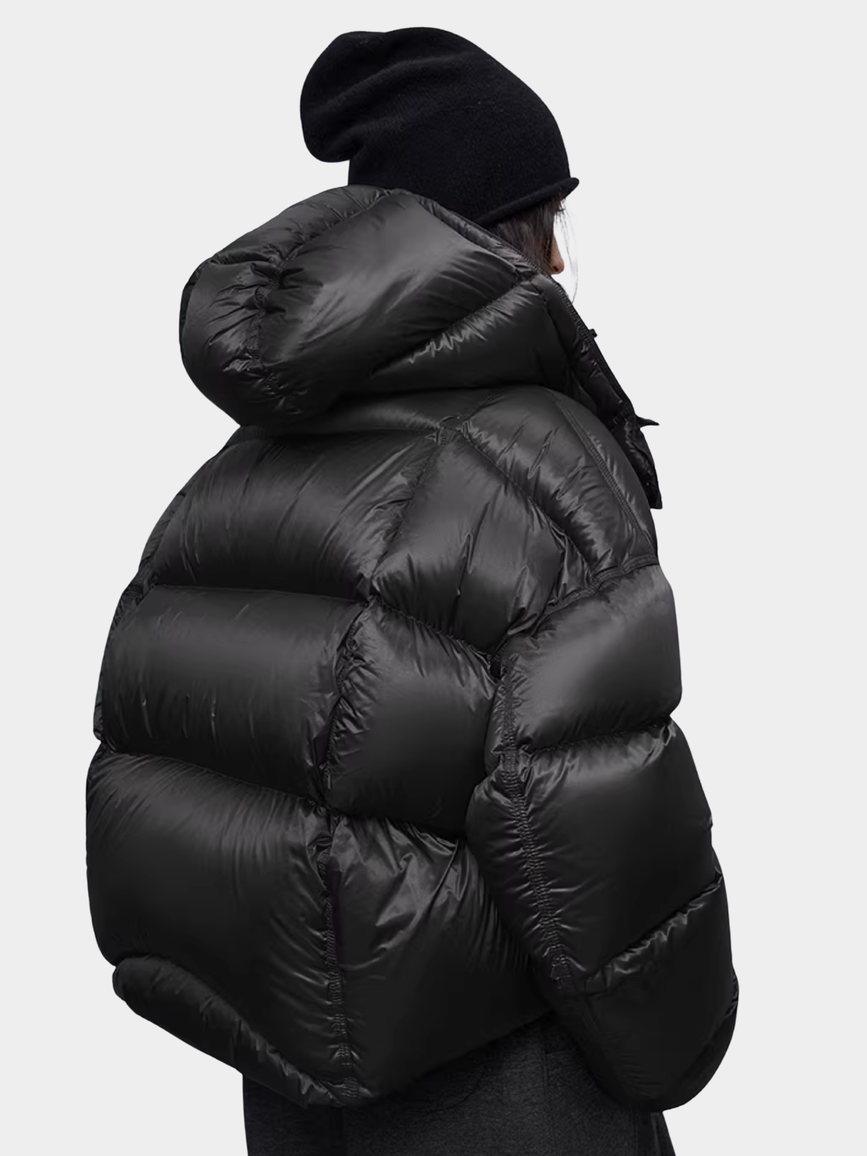 BluffLine - Women's Lightweight 95% White Goose Down Jacket
