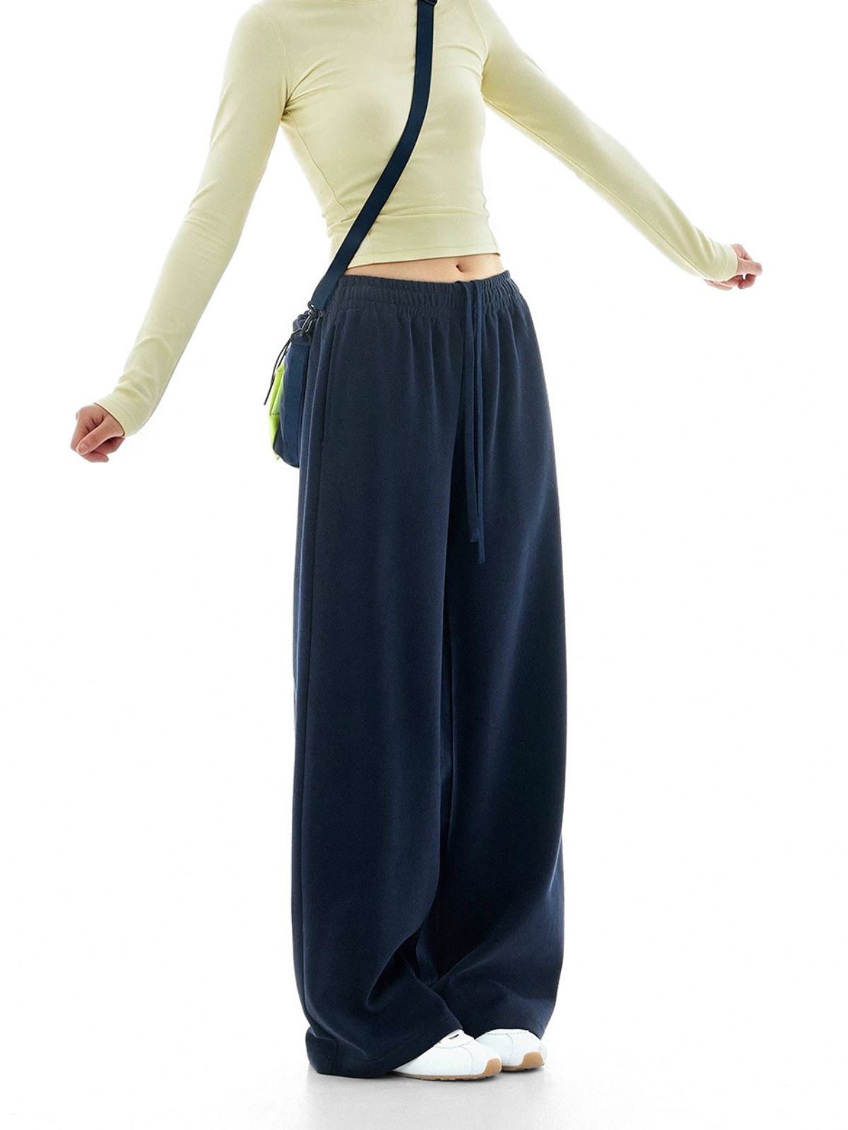 Nightsummit - Women's Soft & Smooth Draped Straight-Leg Sweatpants
