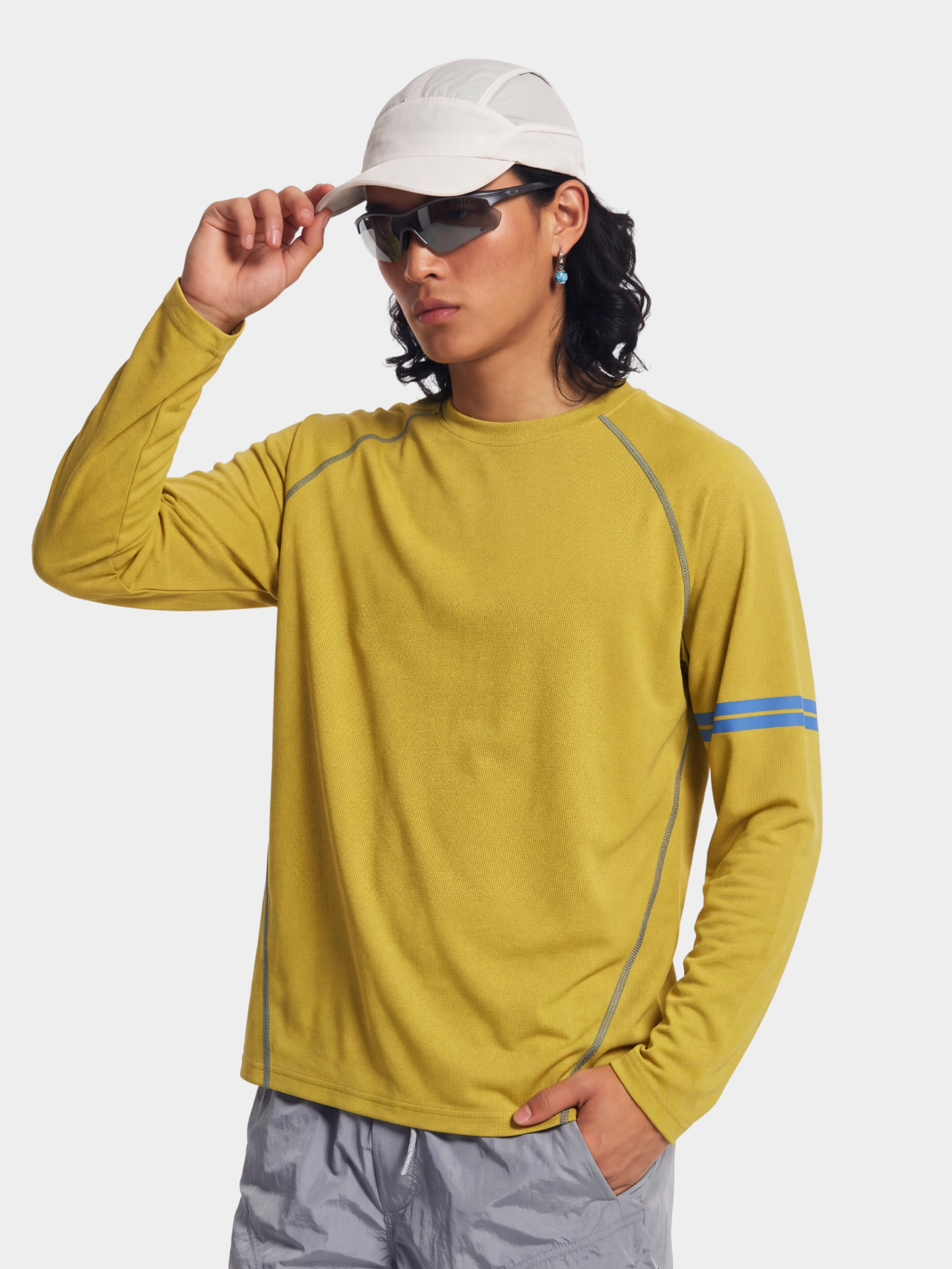 QuietMove - Unisex Crew Neck Long Sleeve Athletic T-Shirt