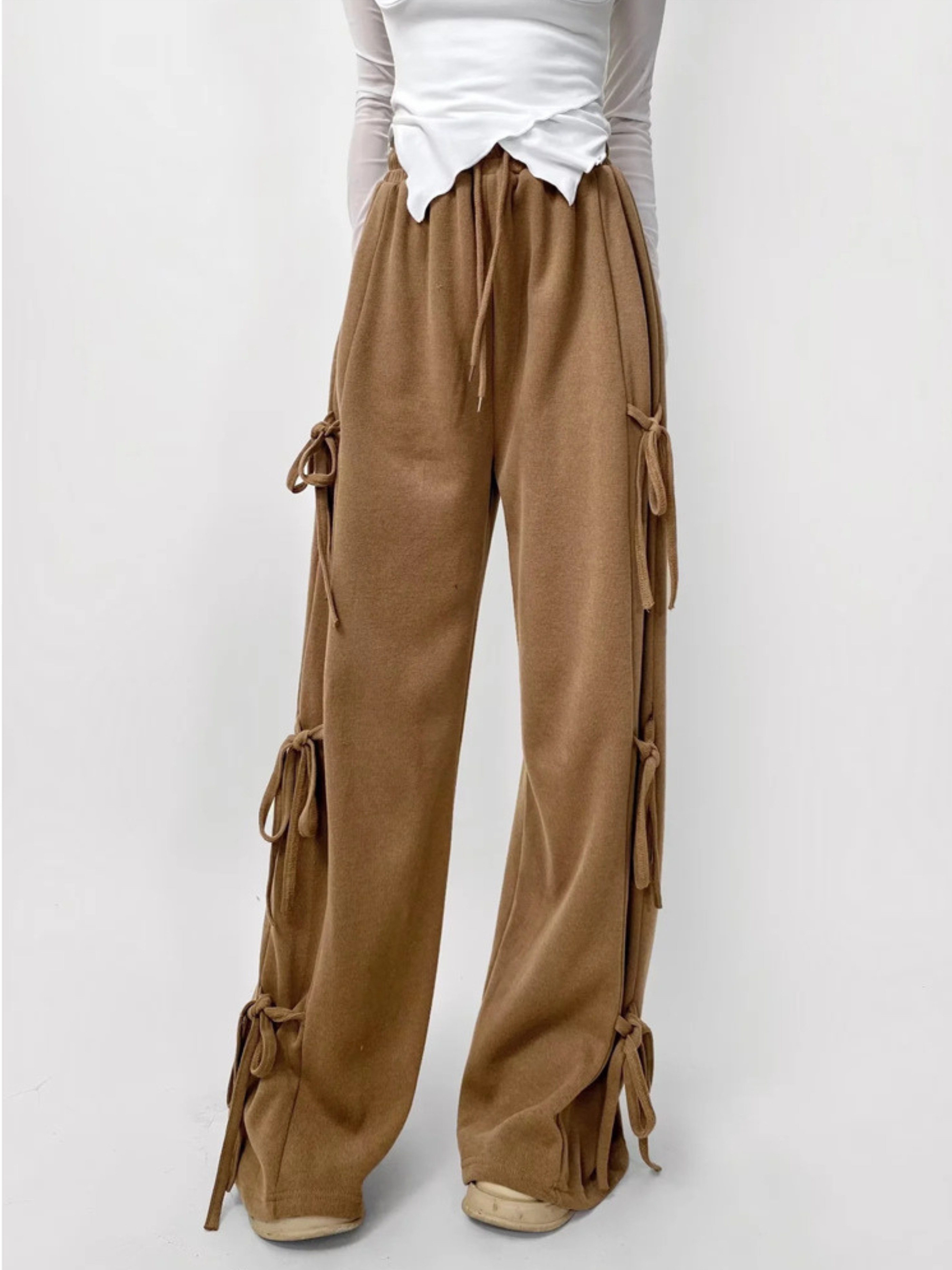 ThornPort - Women's Elastic Waist Butterfly Bow Loose Pants